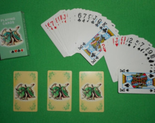 MAGIC TRICK & ILLUSION - JULIANA CHEN MANIPULATION CARDS - SMALL & THIN !!!