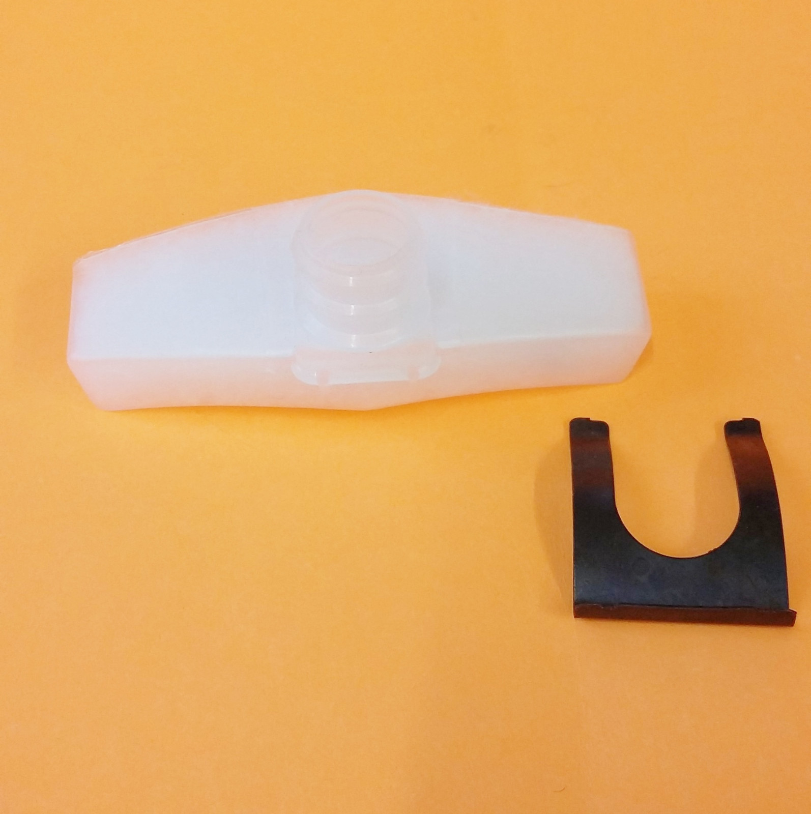 GM Air Cleaner Breather Crankcase Filter Element Ventilation Tube w/Clip NOS