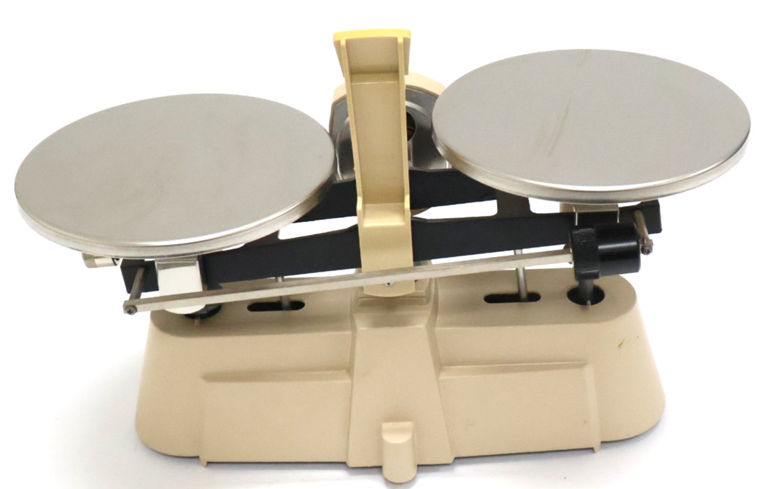 Ohaus Dial-O-Gram Dual Pan Balance Scale 2kg 5lb Capacity