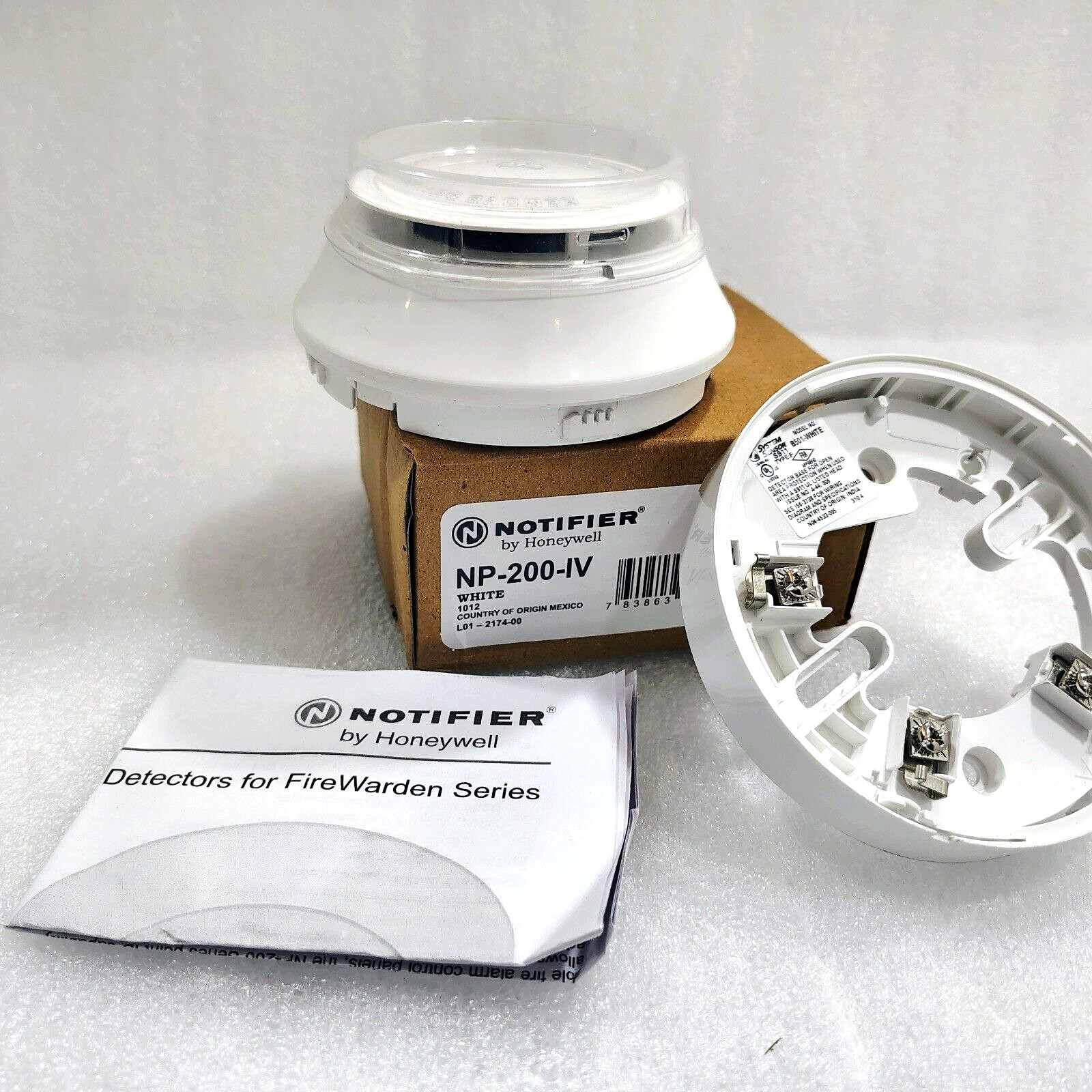 NOTIFIER NP-200-IV SMOKE DETECTOR NP-200-IV  BRAND NEW IN BOX "WHITE"