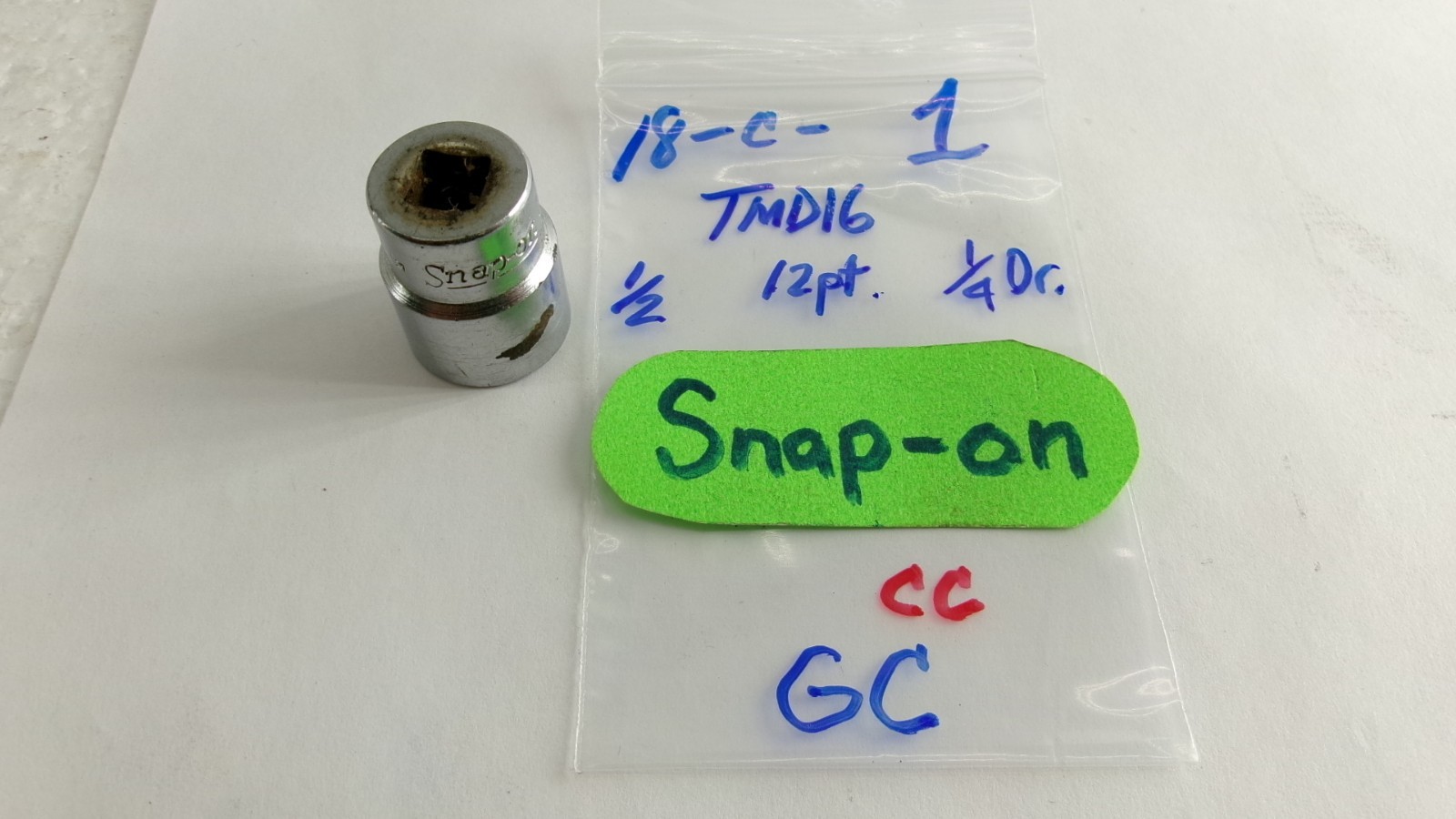 Snap-on tools USA 1/4 drive 1/2in. shallow socket 12 point TMD16 Nice!