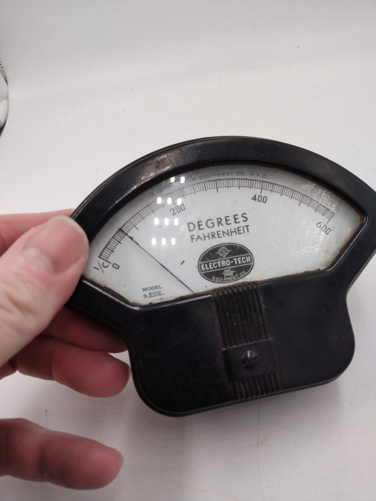 Simpson Degrees Fahrenheit Gauge Electro-tech Model S 600