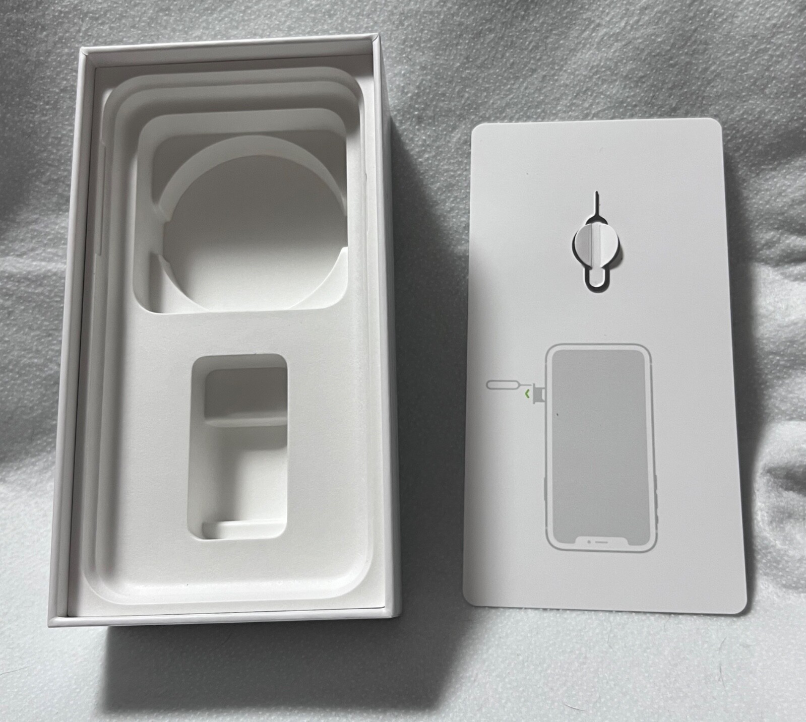iPhone Box EMPTY 64GB All Paperwork Incl