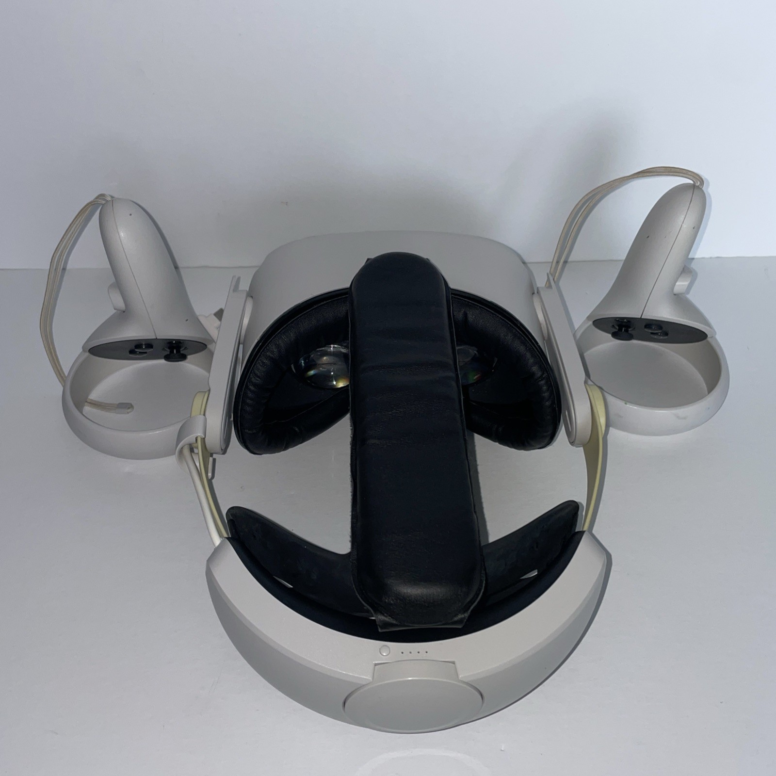 Meta Oculus Quest 2 64GB VR Headset W/ Controllers & Elite Strap , Used