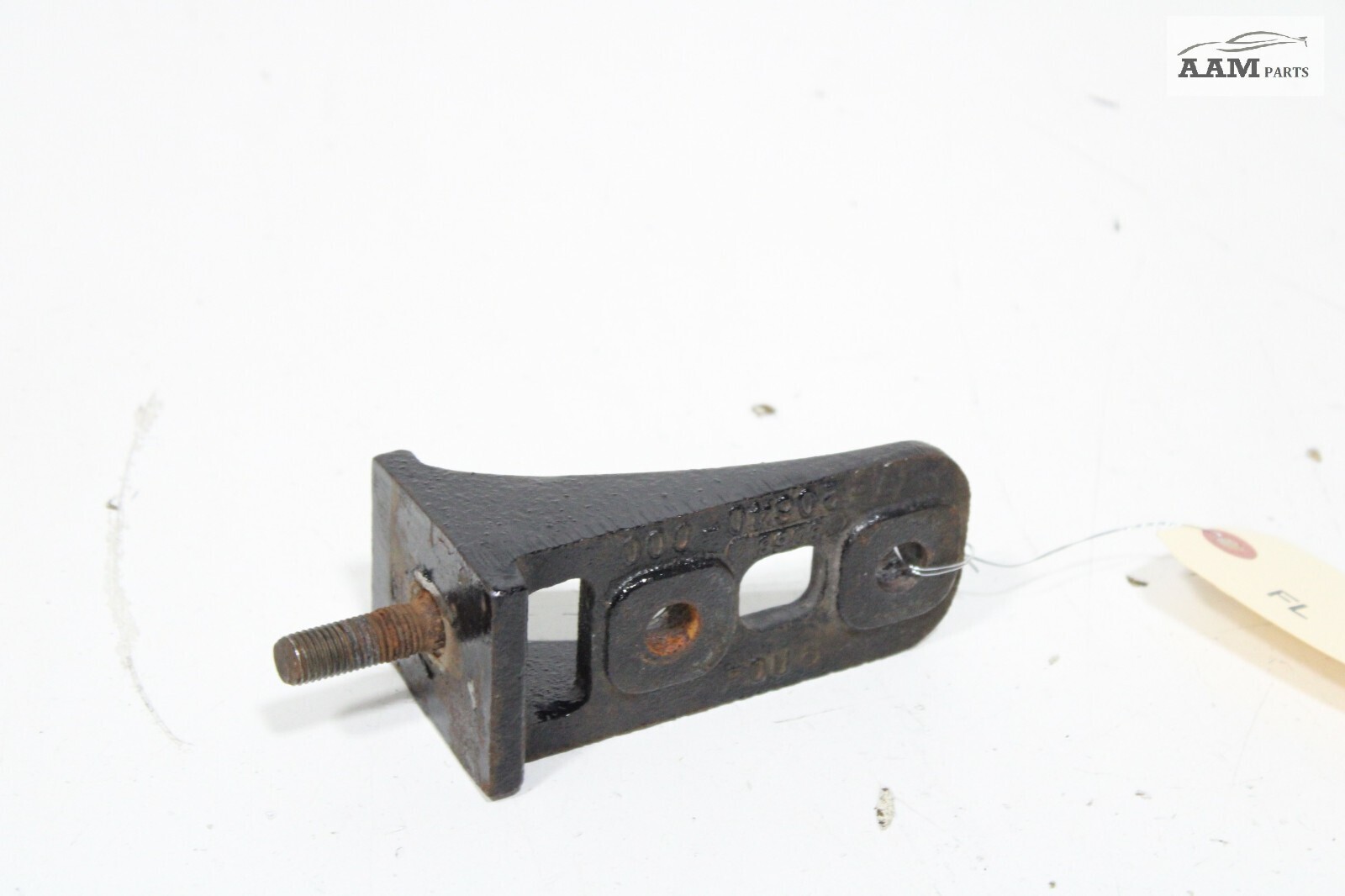 2018-2024 FREIGHTLINER CASCADIA FRONT LEFT HOOD HINGE MOUNT BRACKET SUPPORT OEM