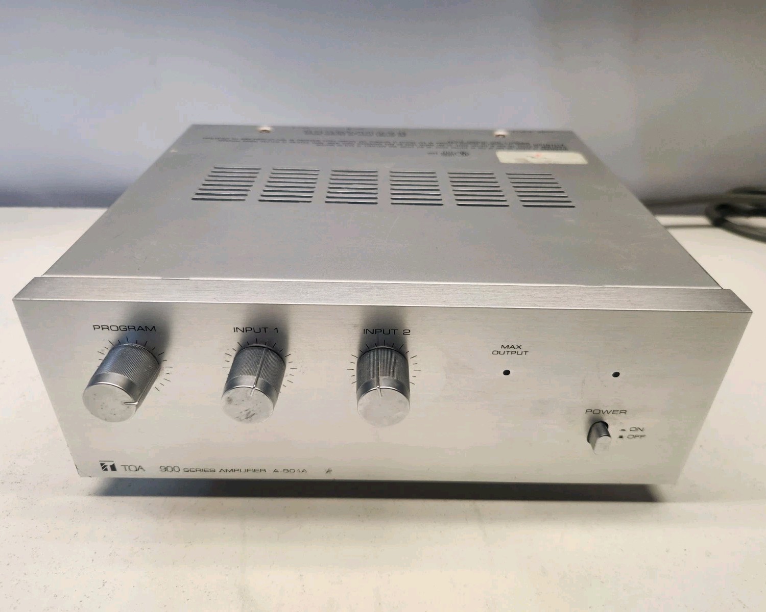 TOA A-901A 900 Series Amplifier 10W Vintage Japan Powers On Untested AS-IS