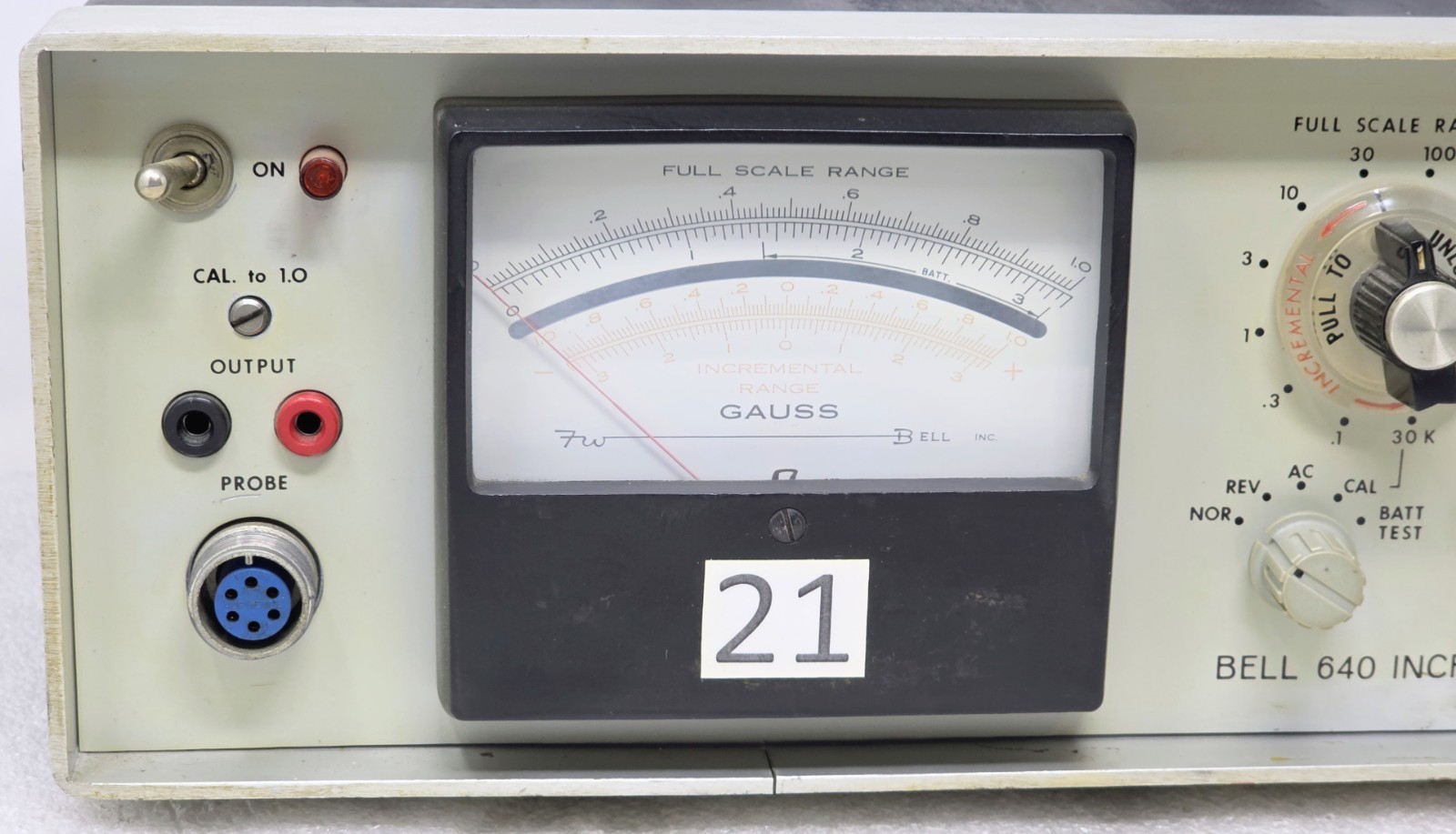 F.W. Bell Incremental Gaussmeter Model 640 - Untested (No Power Cord)