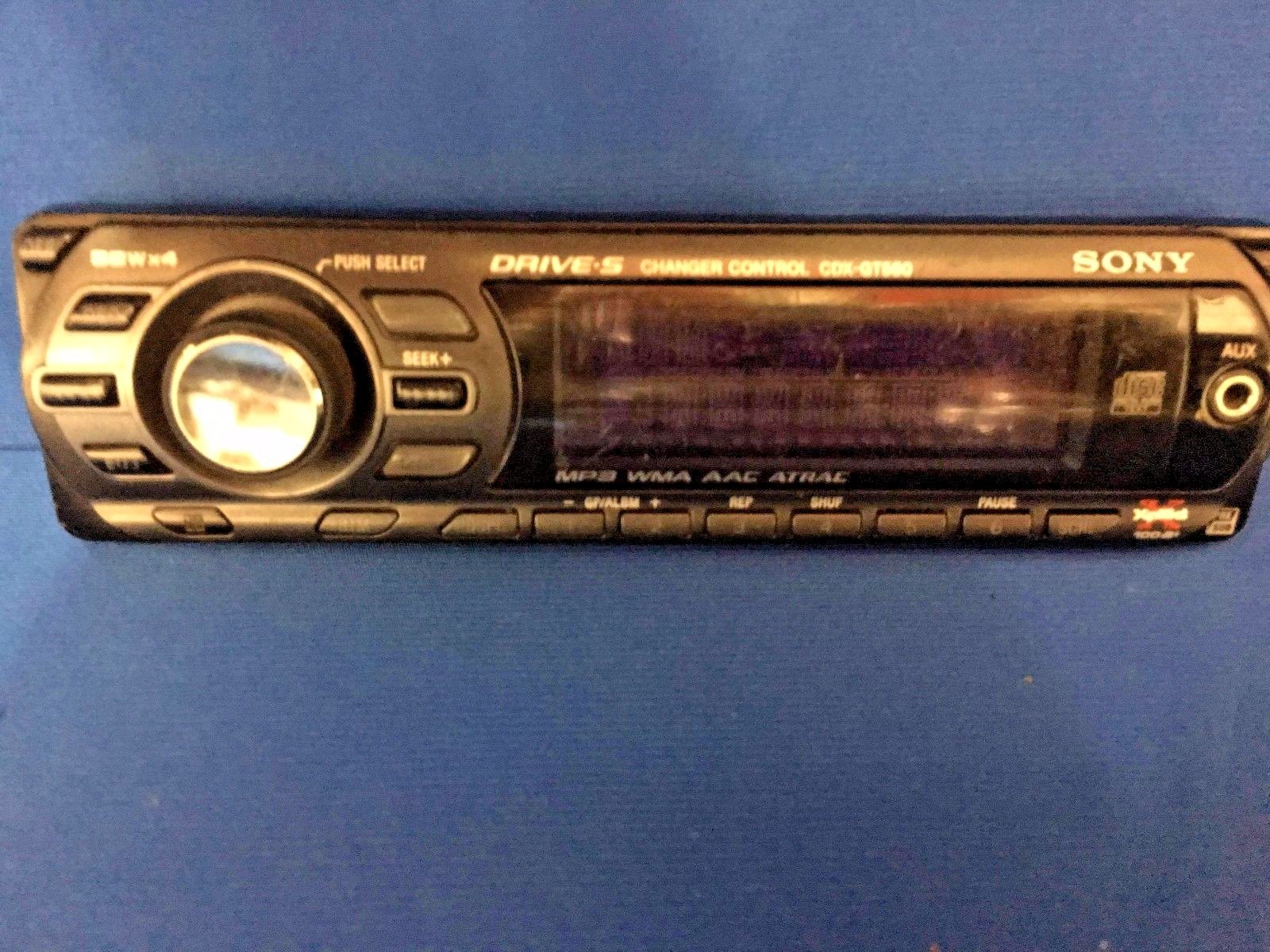 faceplate cdx-gt560
