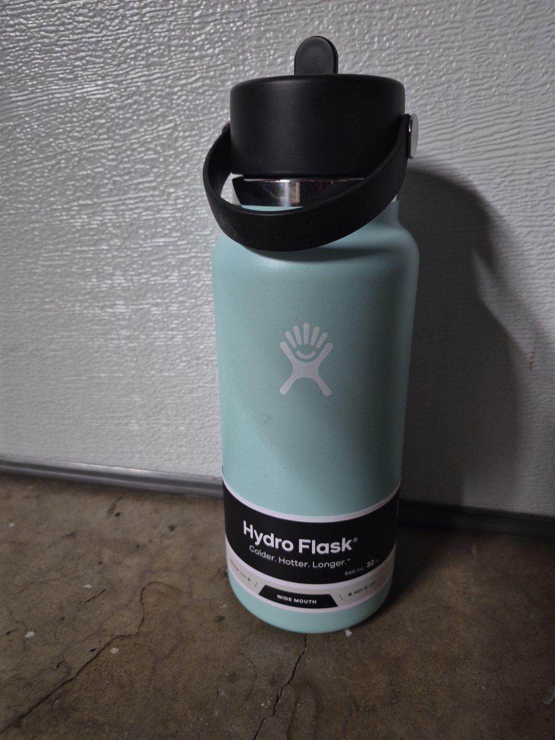 32 Oz Stainless Steel Hydroflask Waterbottle! 60% OFF Usually $50!