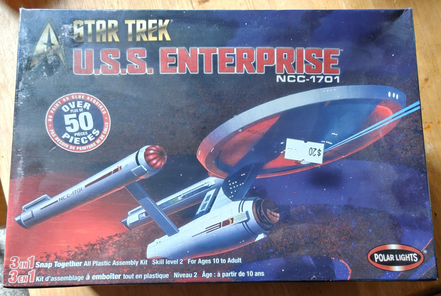 Polar Lights 4200 Star Trek USS Enterprise NCC-1701 3-in-1 Model Kit 1/1000