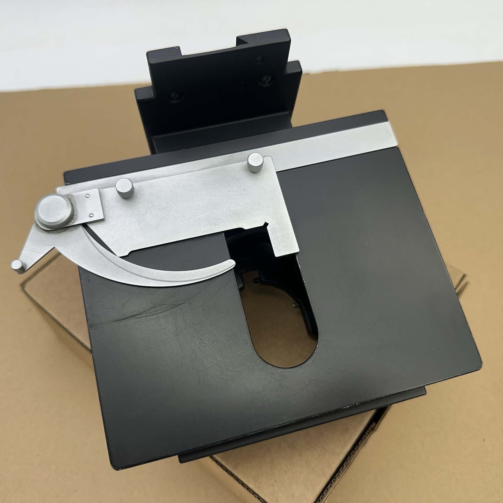 31-60-42 MECANICAL STAGE REPLACEMENT PART FOR BAUSCH LOMB BALPLAN MICROSCOPE