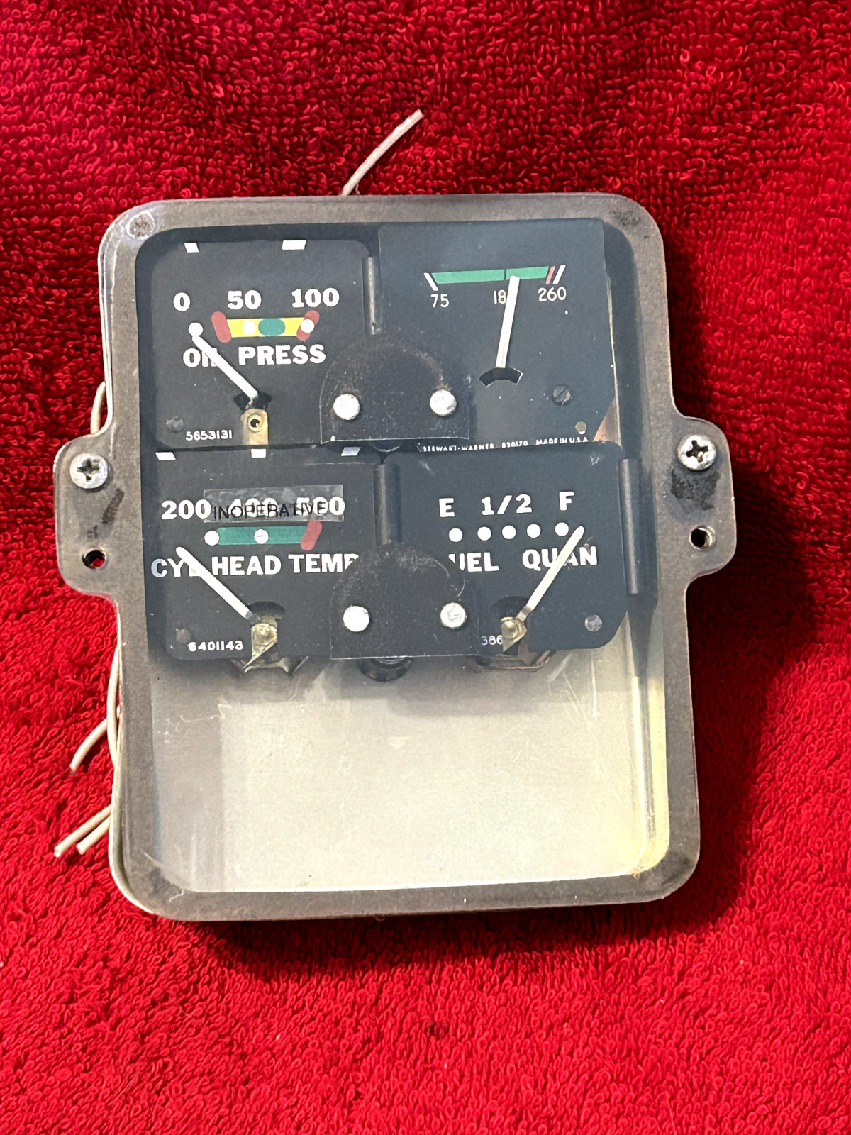 STEWART WARNER CLUSTER GAUGES P/N 550801  OIL PRESS OIL TEMP CHT FUEL QUAN CORES
