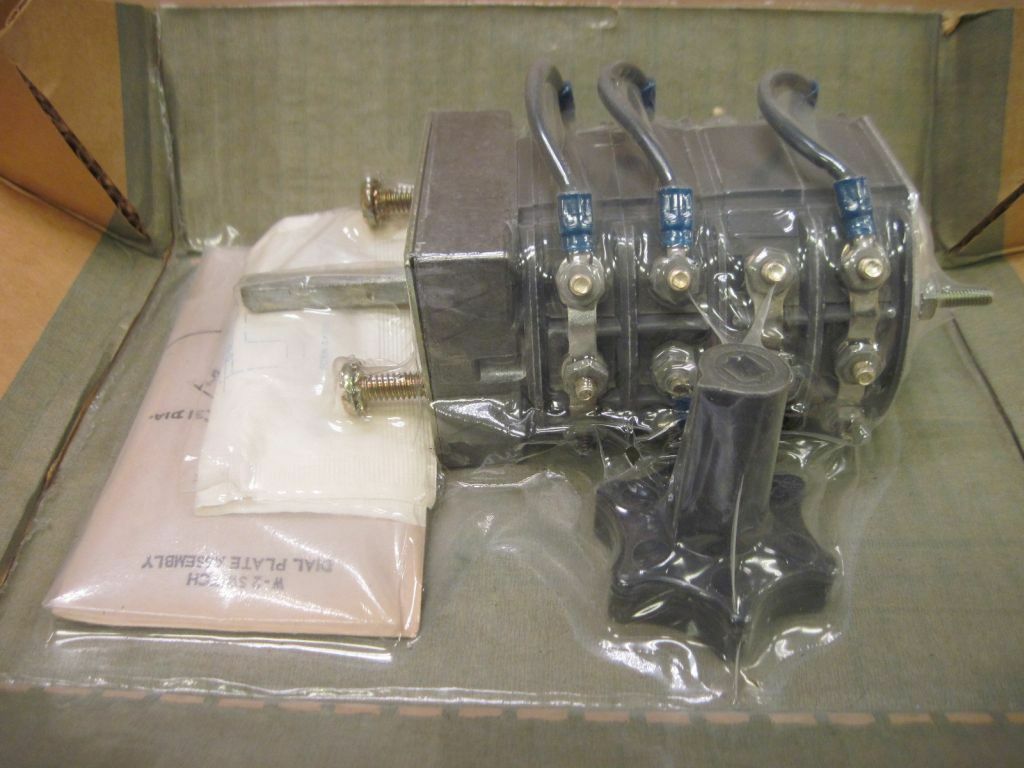 WestingHouse Type w-2 Switch R15480HV 505A705G01 600V 20A Continuous Style