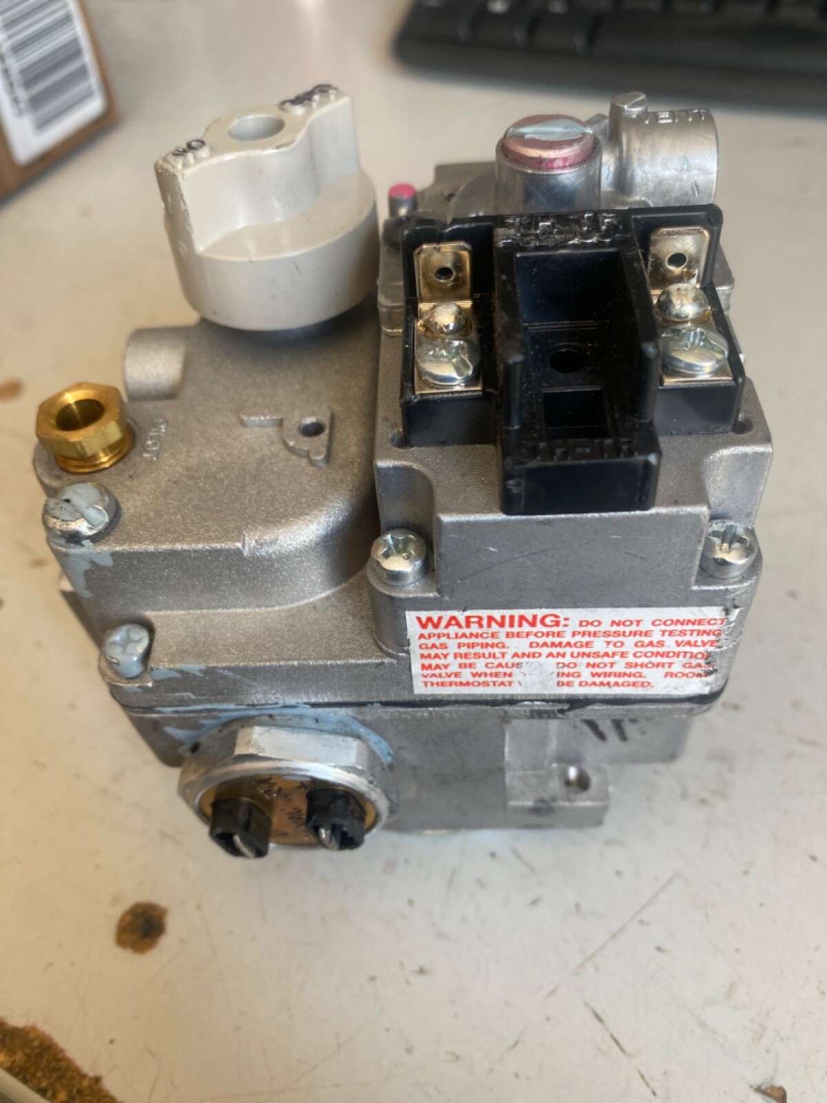 RobertShaw Gas Valve 24 VAC 0.55 Total AMP