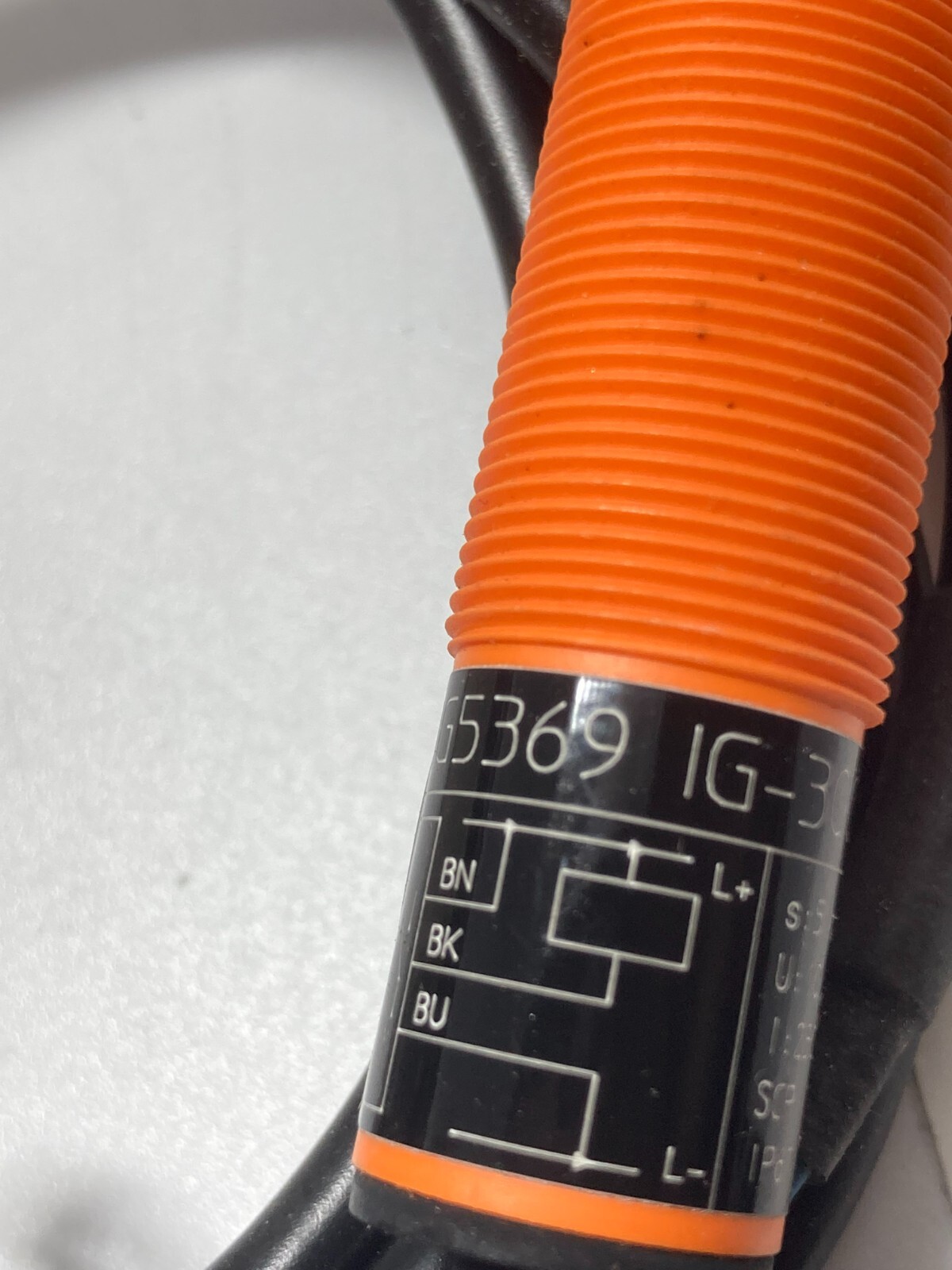 EFECTOR IG3005ANKG INDUCTIVE SENSOR 5MM SENSING 10-55VDC NIB