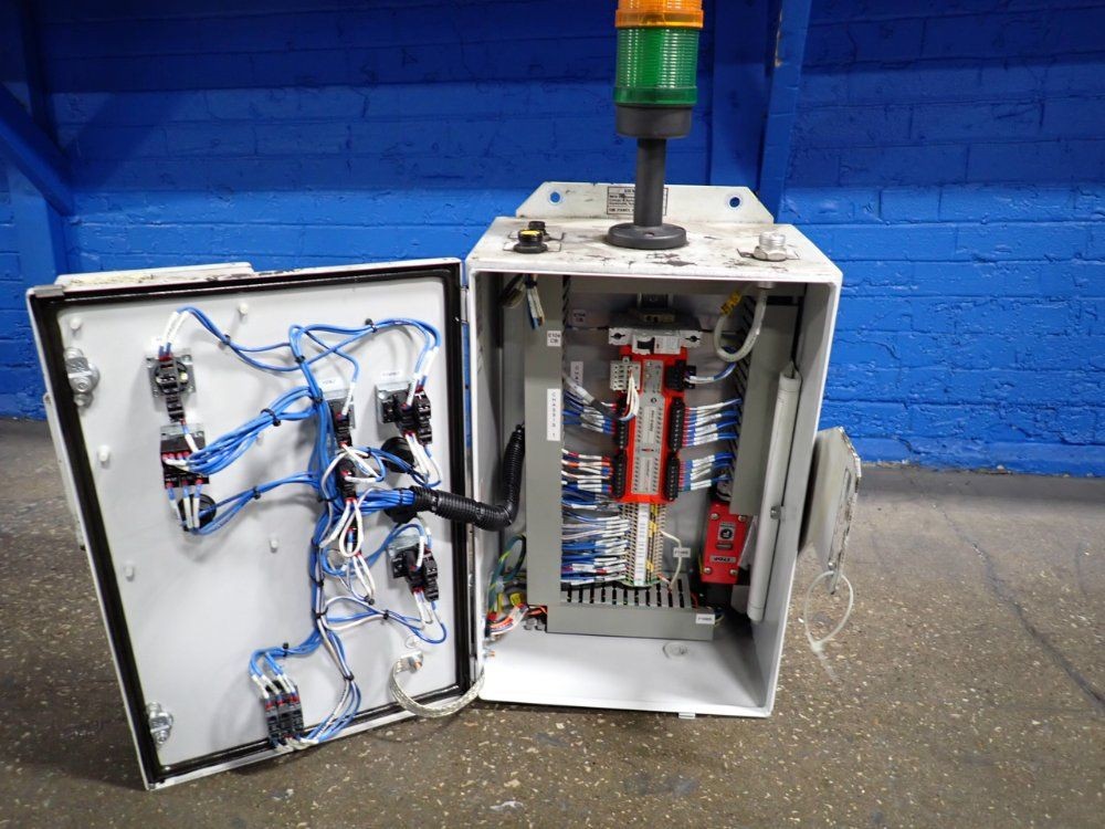 STACKLIGHT CONTROL PANEL 08250562120