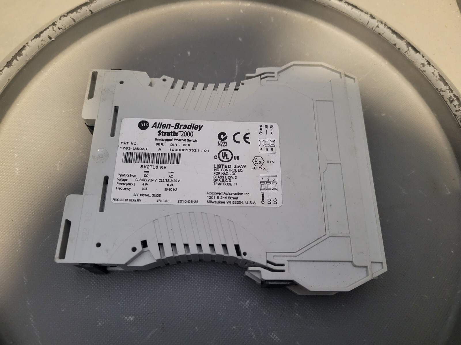 Allen Bradley Stratix 2000 Ethernet Switch, Series A, 1783-US05T