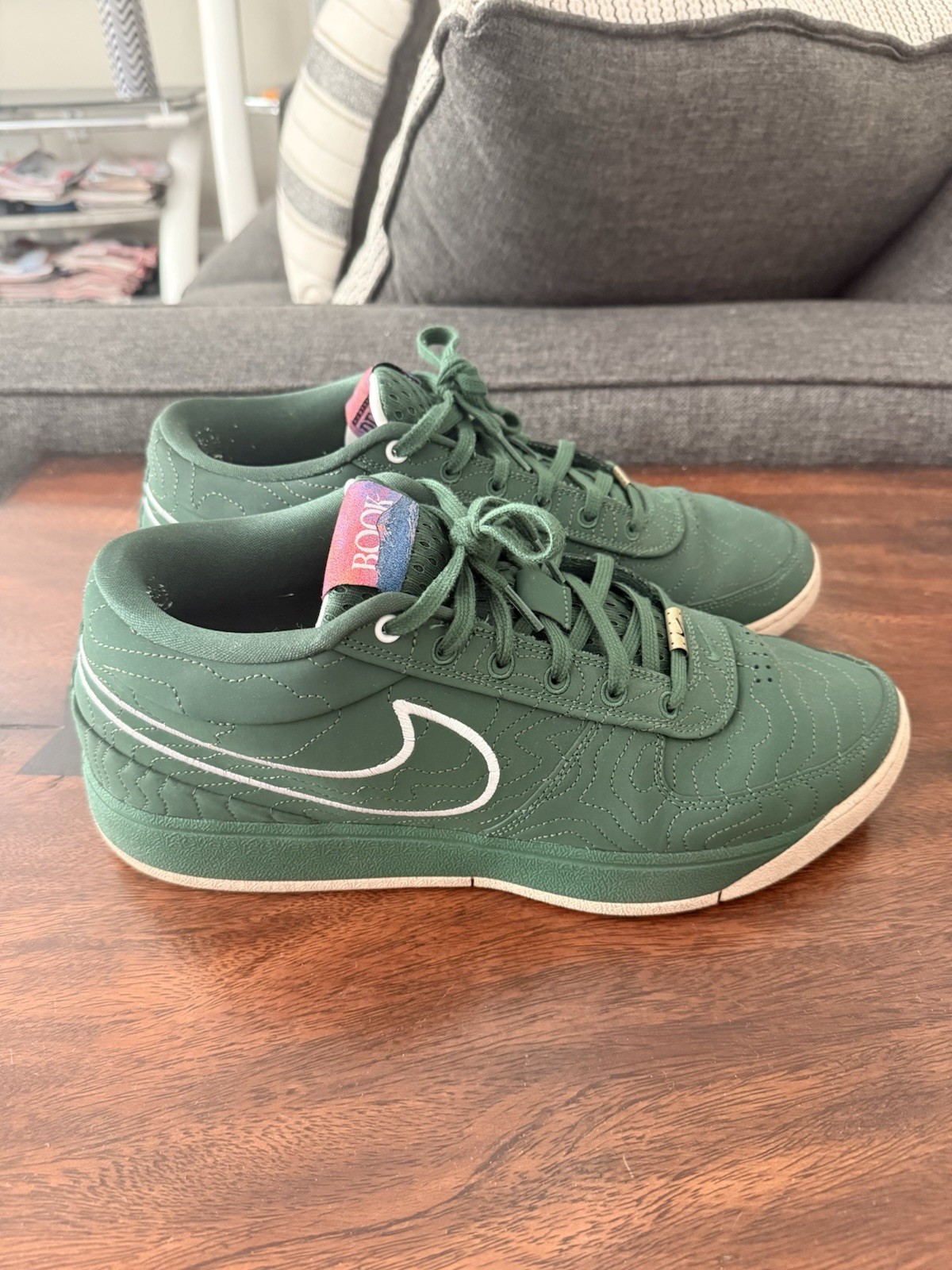 Nike Book 1