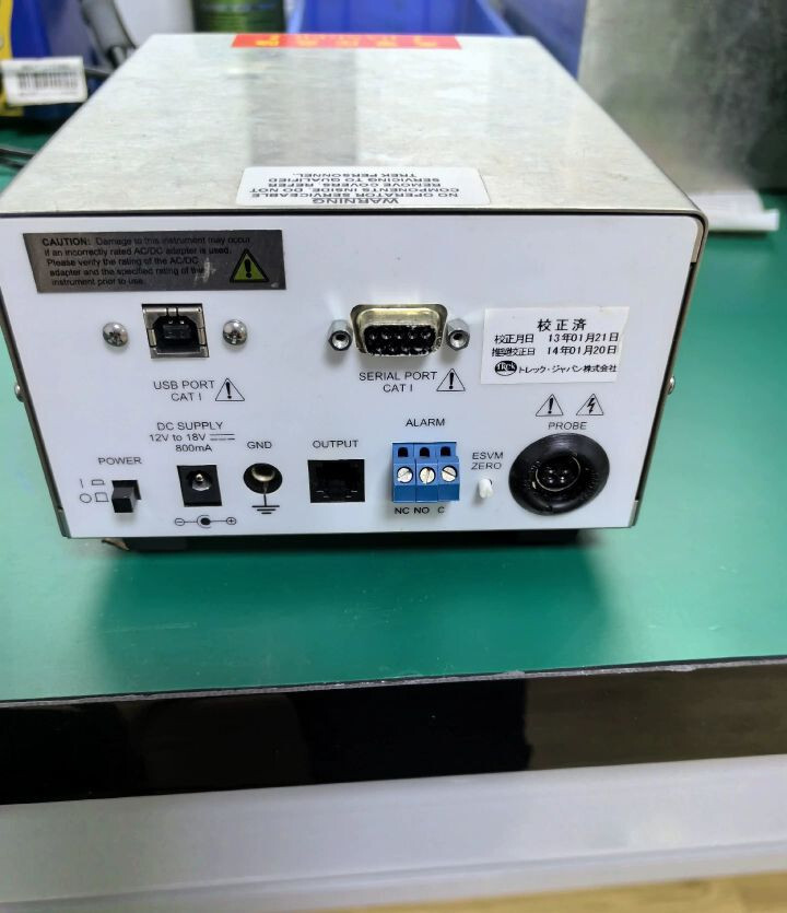 TRek Electrostatic VOLTMETER MODEL 541A