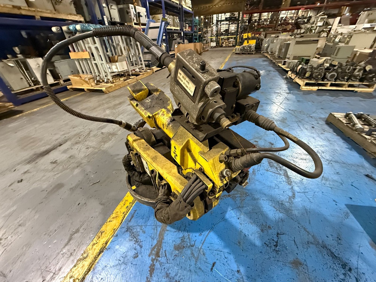 FANUC ArcMate 100iB Robot USED