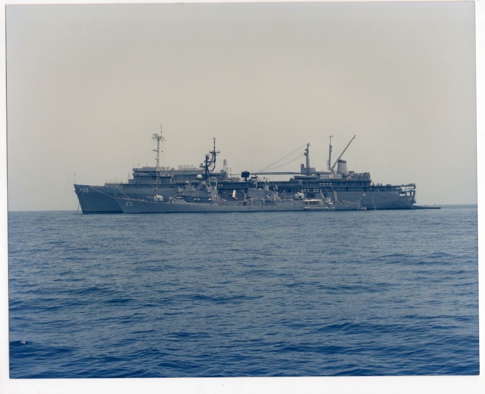 1988 WestPac 88 Destroyer DDG-20 USS Goldsborough AS-29 8x10 Original Photo