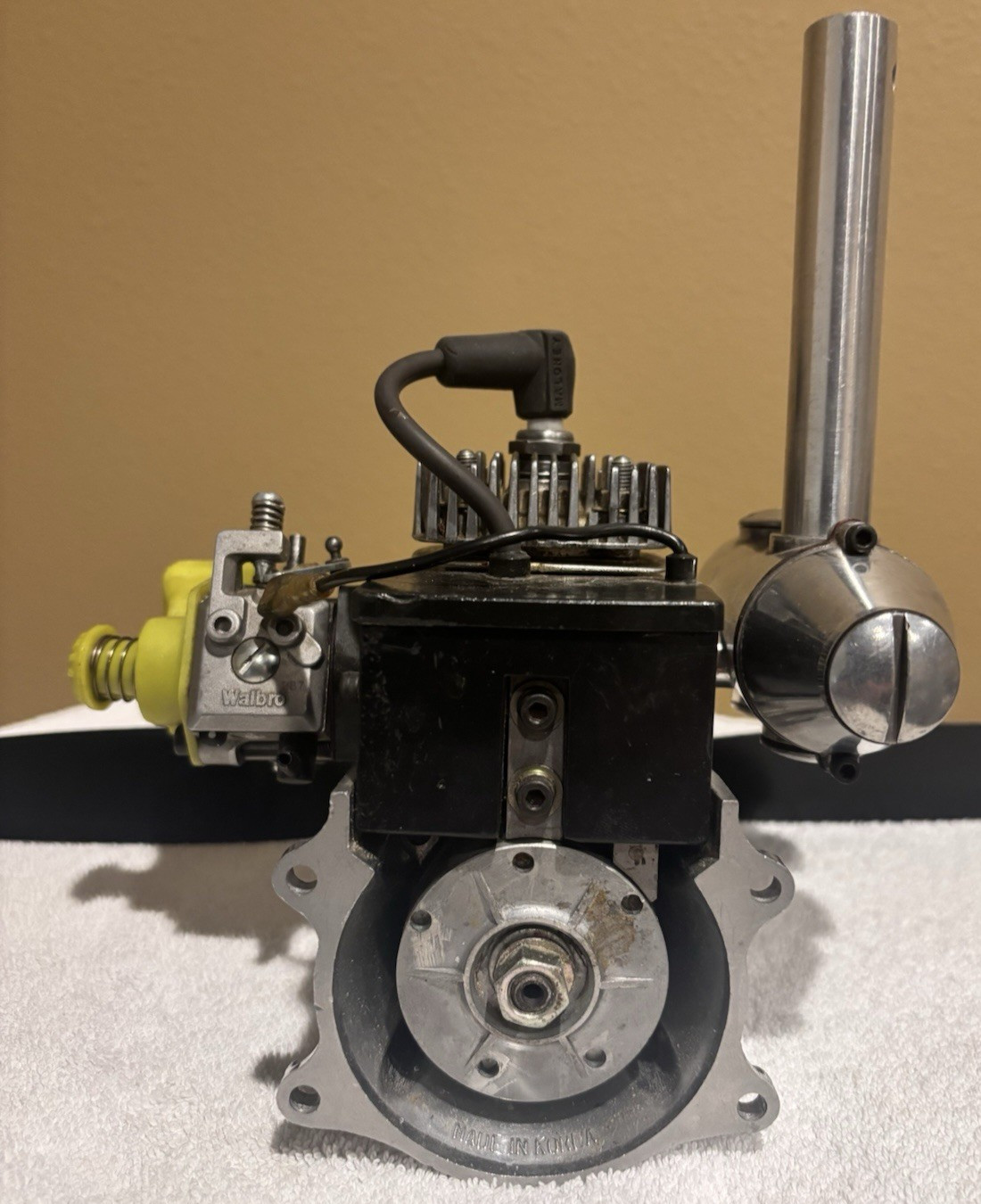 Maloney 100 RC Airplane Engine with 15" Prop