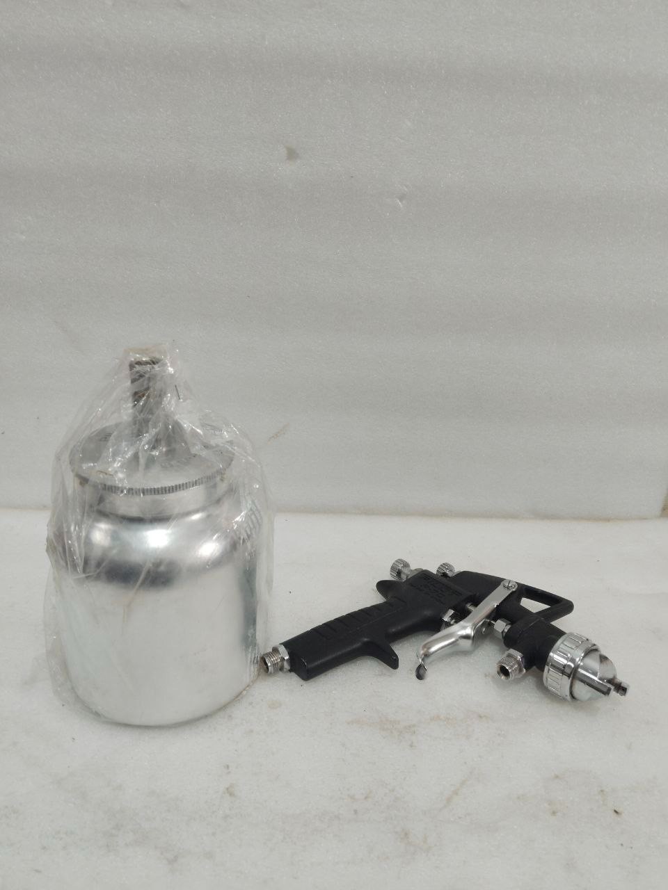 Pilot P-70 Spray Gun for Paint