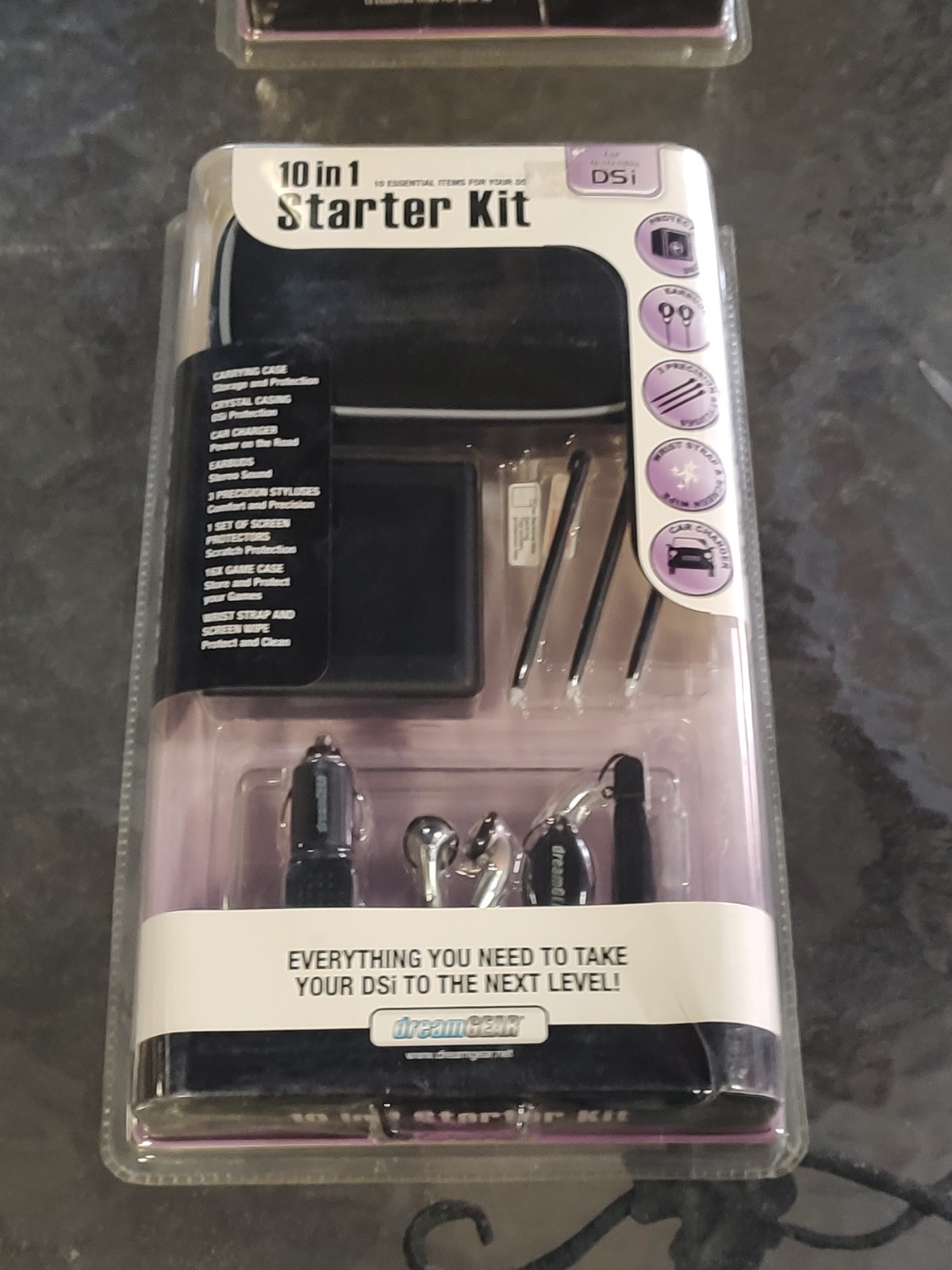 *NINTENDO DSi 10 in 1 STARTER KIT NIP Black