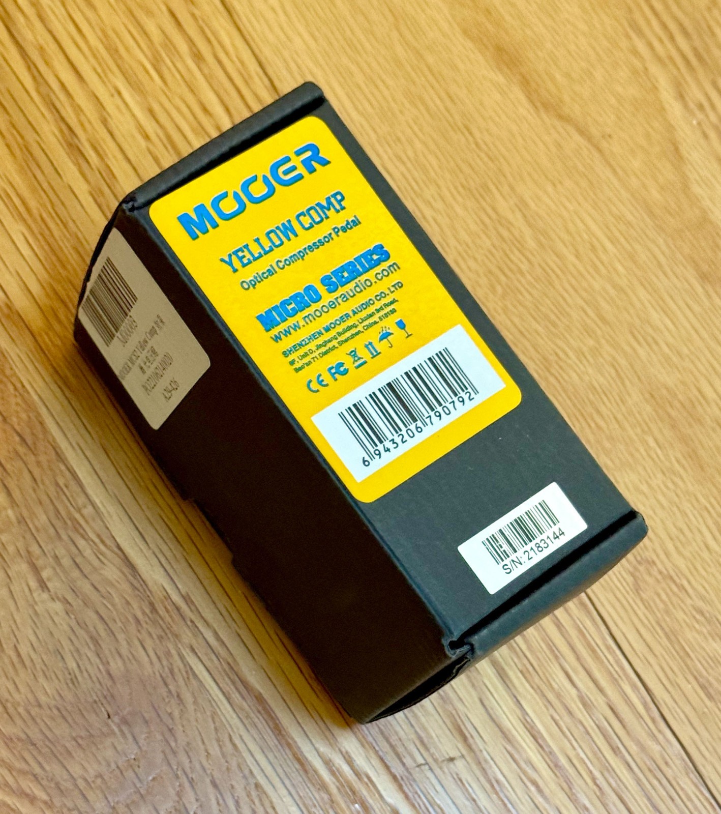 MOOER Yellow Comp Optical Compressor Pedal Micro Series Guitar Effects