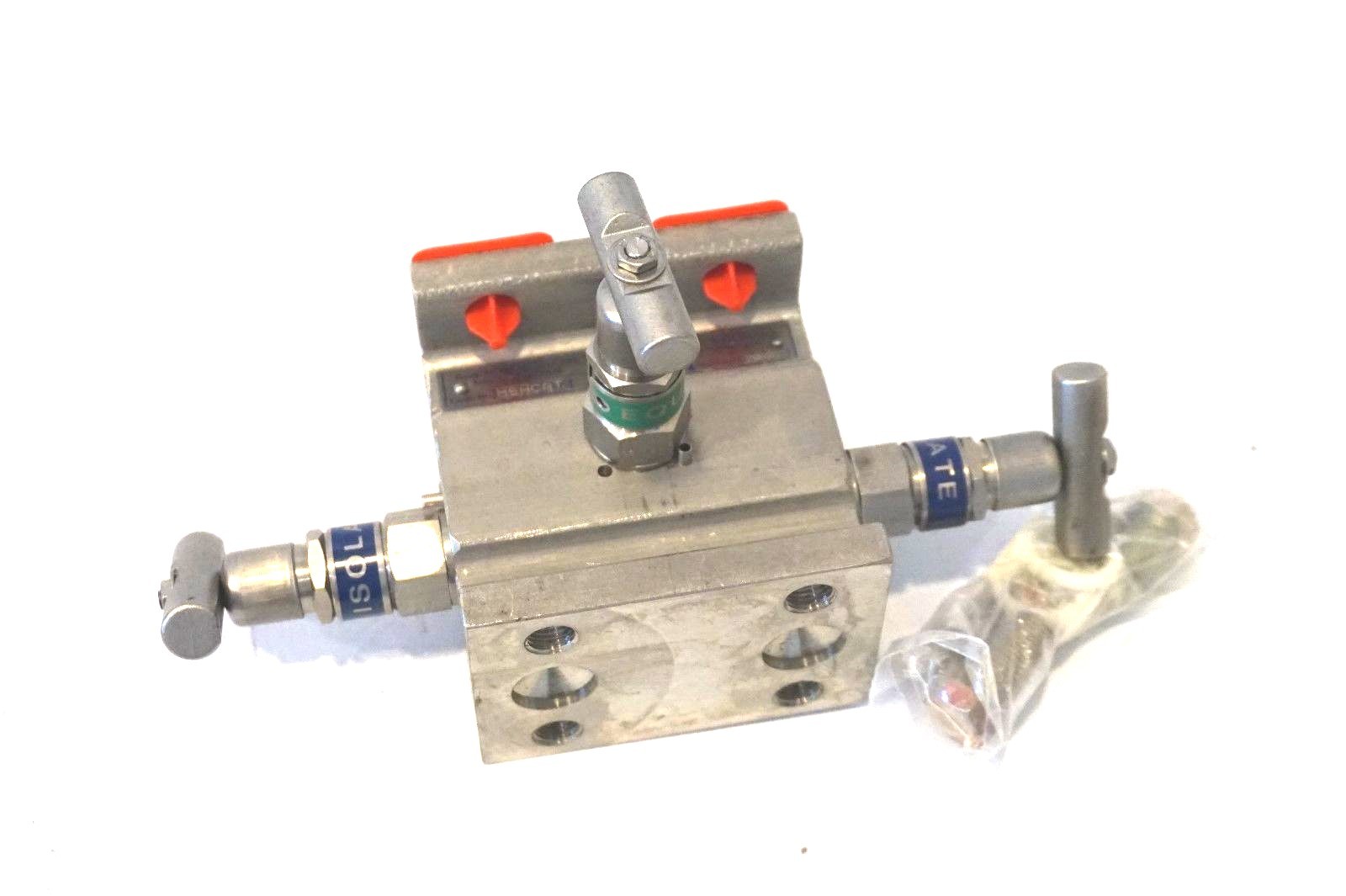 NEW KENMAC MSHCAT 3 VALVE MANIFOLD