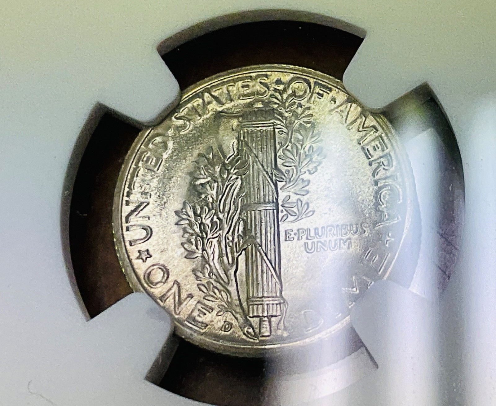 1945-D Mercury Dime NGC MS67.