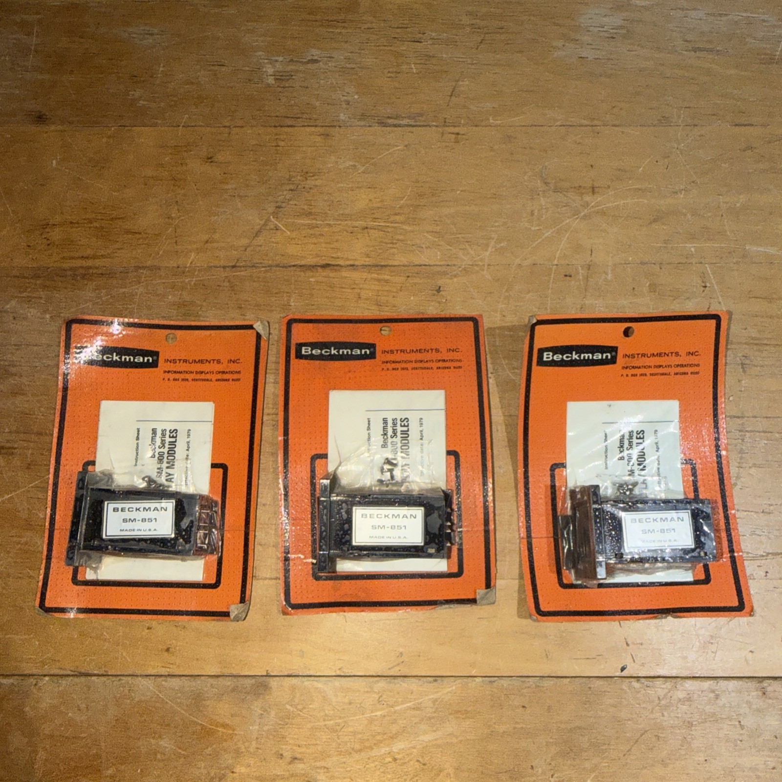 Rare lot of (3) genuine NOS Beckman SM-851 Display Modules Sealed