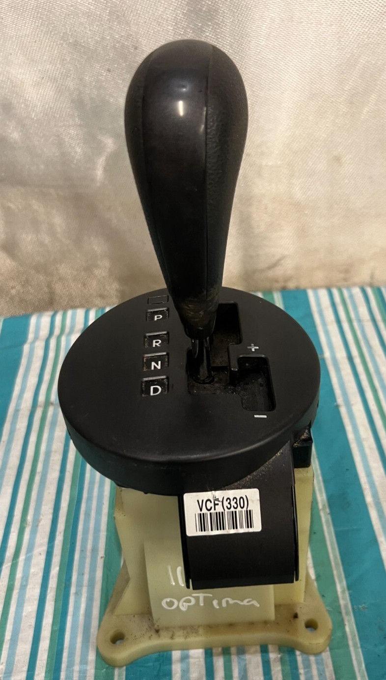 2009-10 Kia Optima Gear Shifter Shift Lever Auto Trans Floor Selector OEM B43