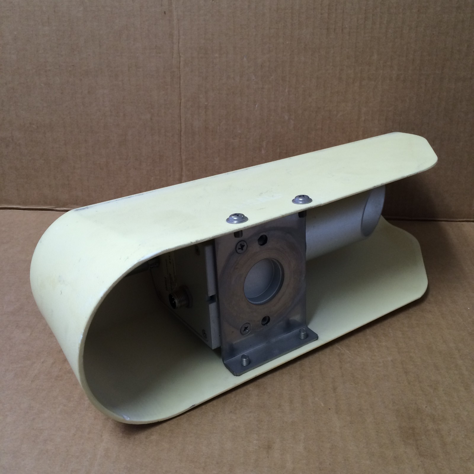 Vaisala Remote Road Surface Temperature DST111RWS Sensor In Housing