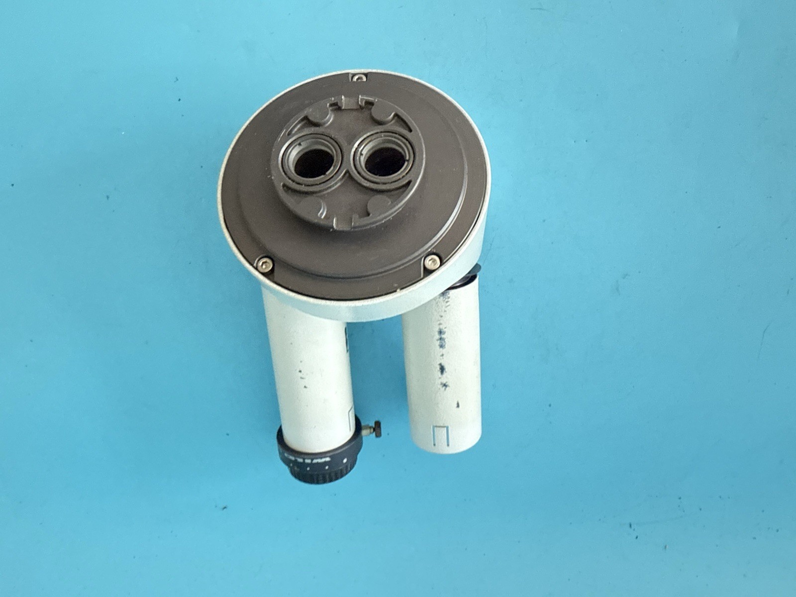 Leica Microscope Binocular Head 15x/17 Eyepieces – Original Optical Part