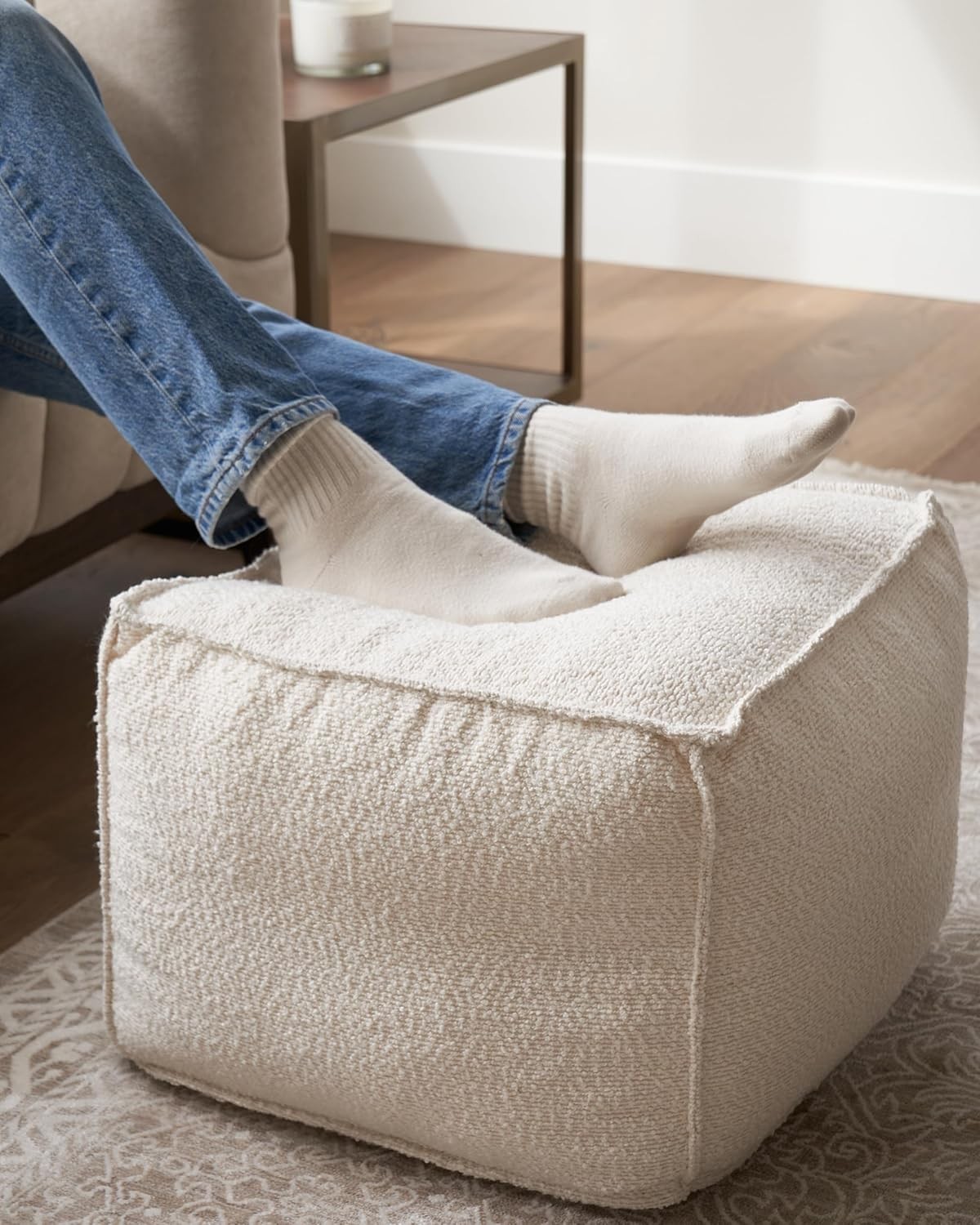Beautiful Boucle Pouf Ottoman & Foot Rest Elevate Your Living Room Decor New
