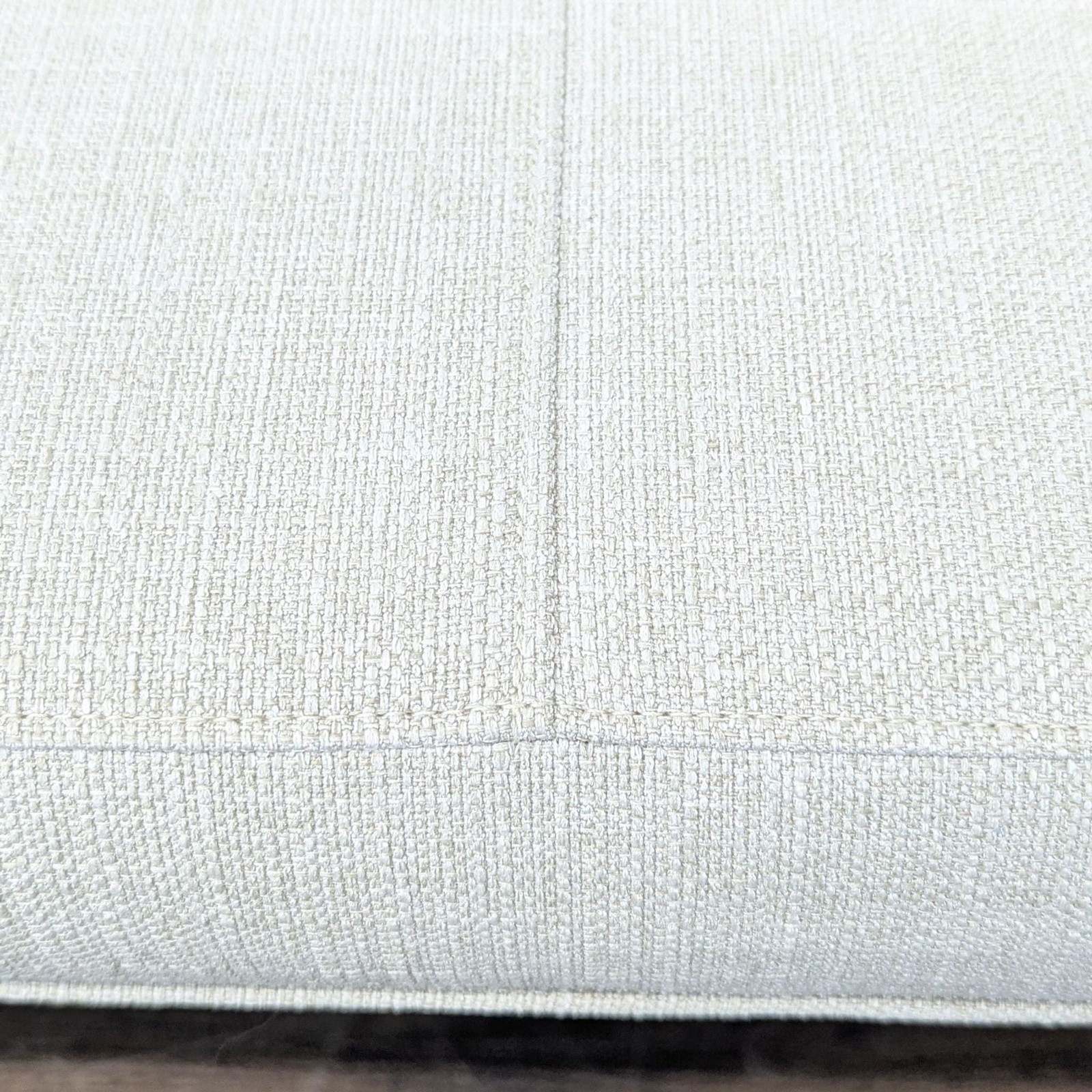 Vanguard Furniture Michael Weiss Bench
