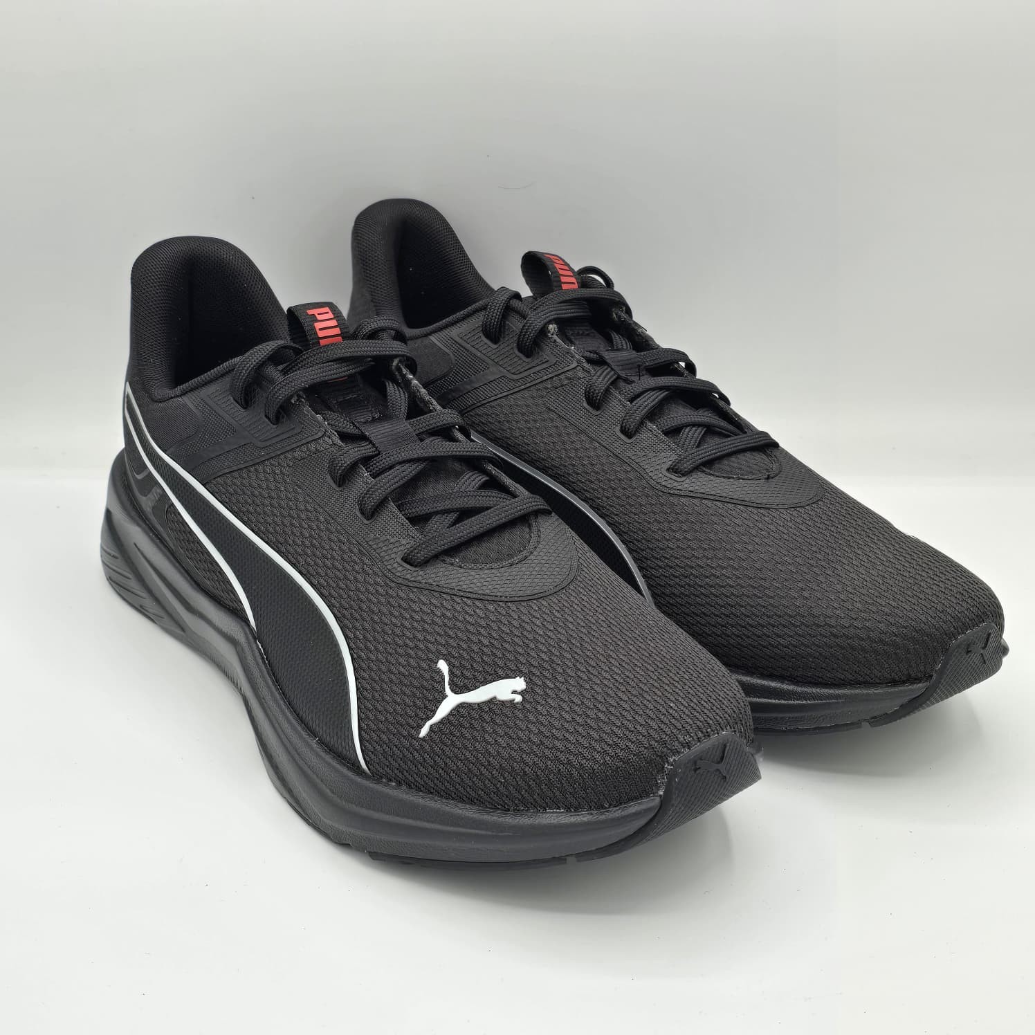 PUMA “Disperse Sneaker” Men’s Lightweight Optimal Comfort SOFTFOAM (Black )
