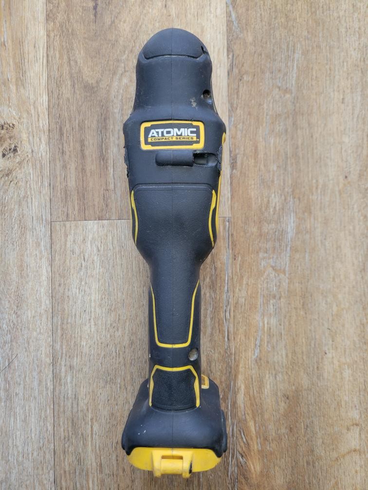 DEWALT DCS354 (SBL016352)