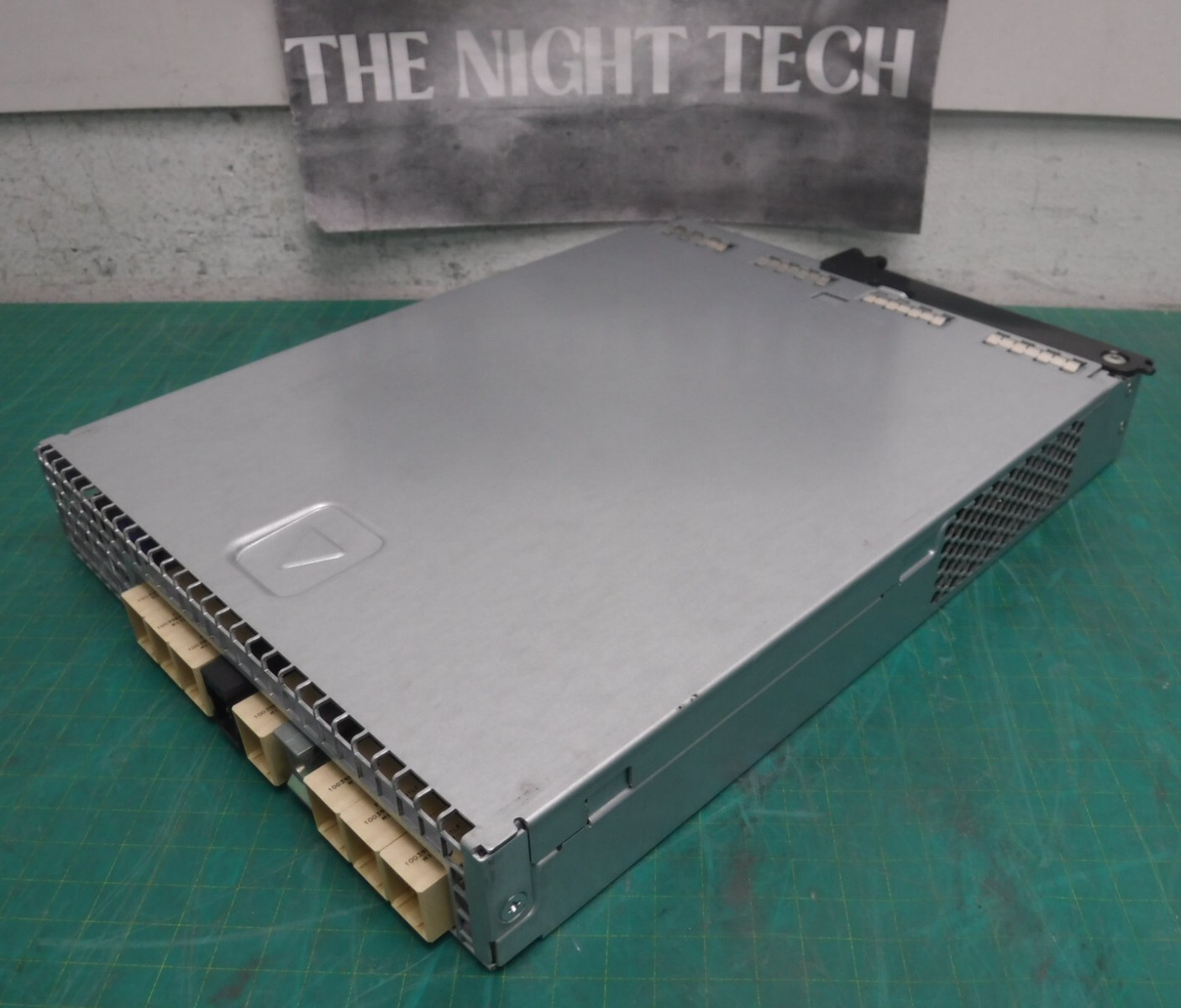Dell E02M002 F69VD 4 Port iSCSI Controller