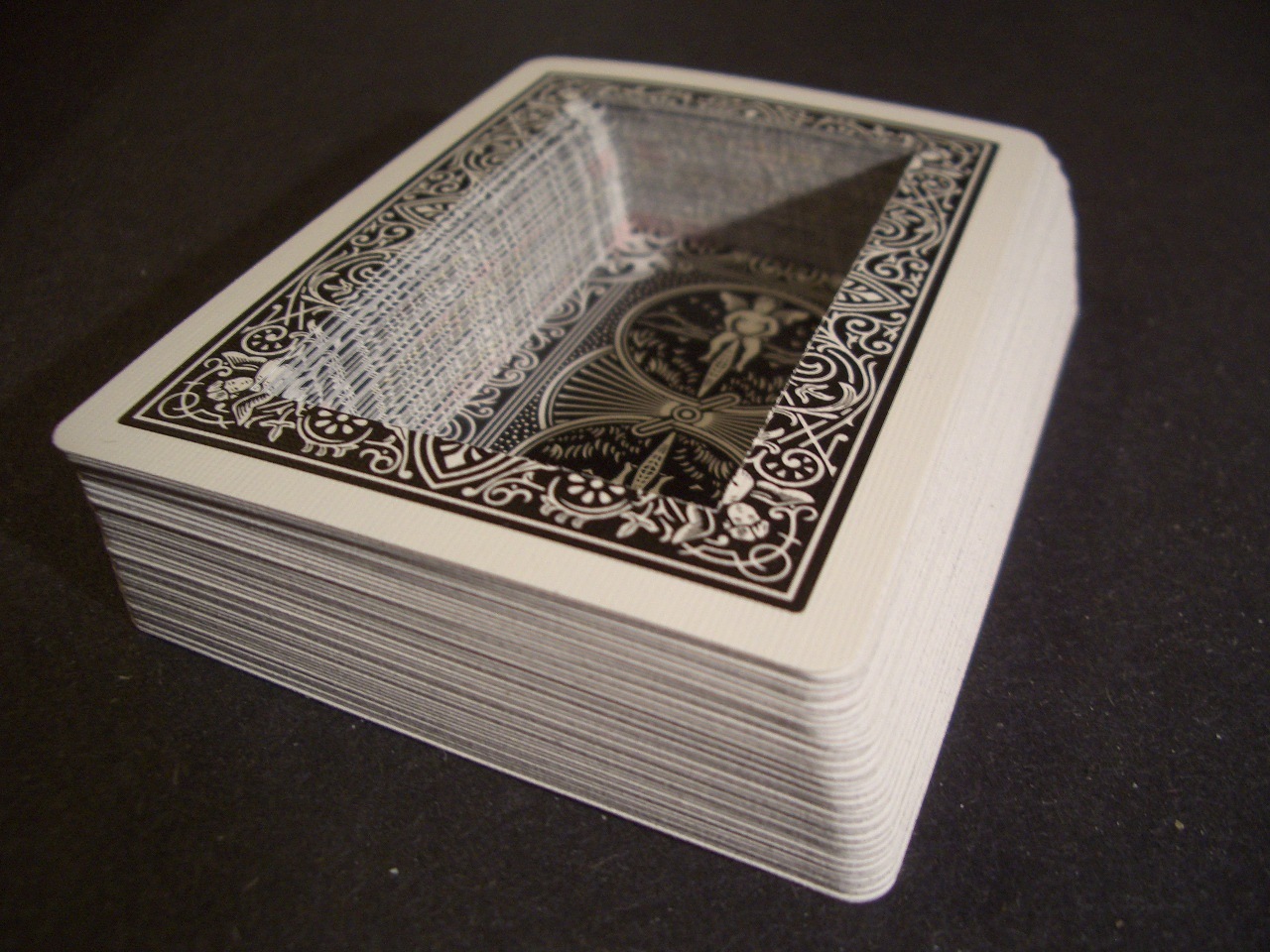 HOLLOW DECK, Secret Compartment, Hide object in playing cards!  BICYCLE BLACK