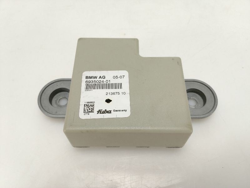 06 07 08 09 10 11 BMW 325i 328i 330i 335i E90 SECONDARY BACKUP ANTENNA MODULE