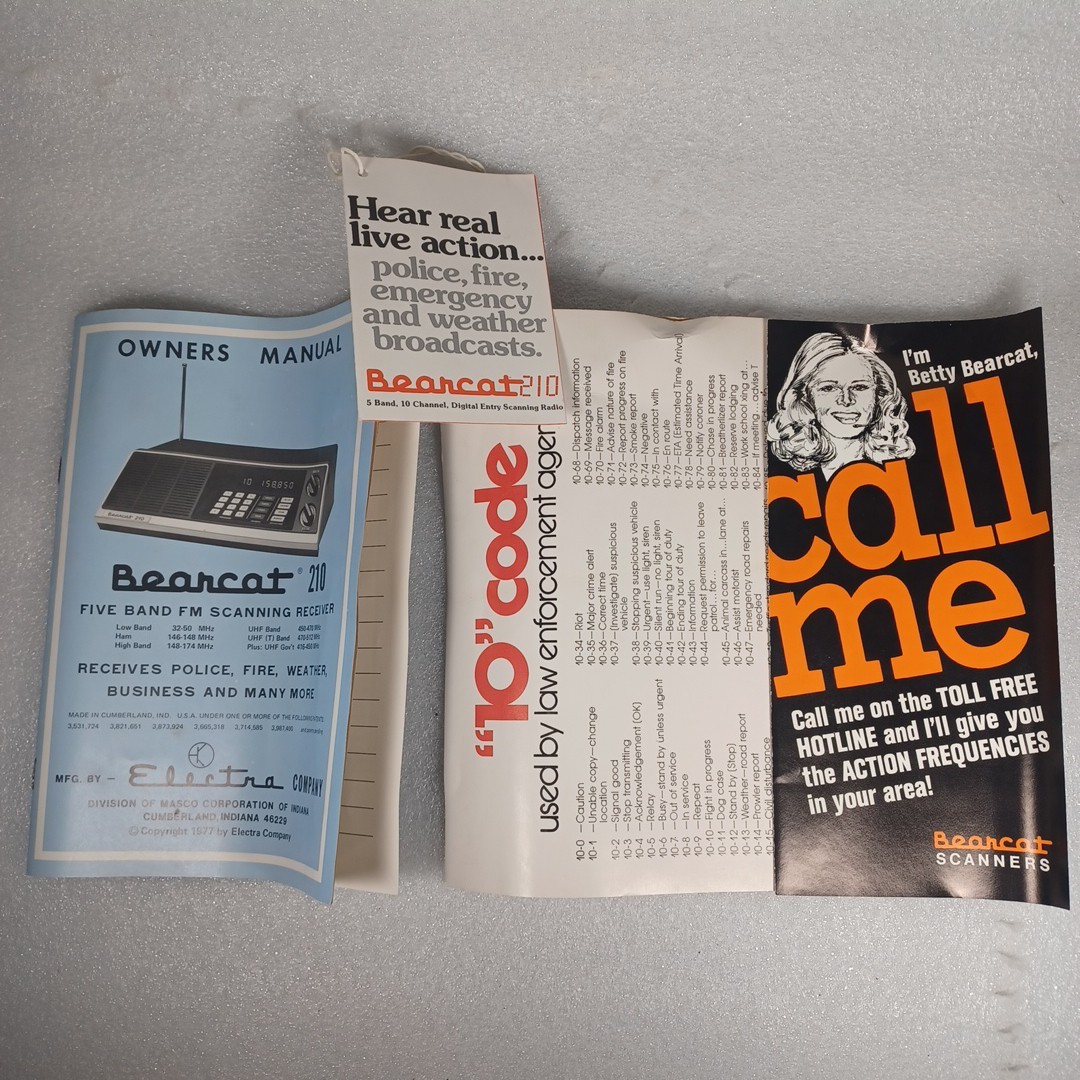 VTG Bearcat 210 Scanner Receiver Owners Manual and Inserts 1970's