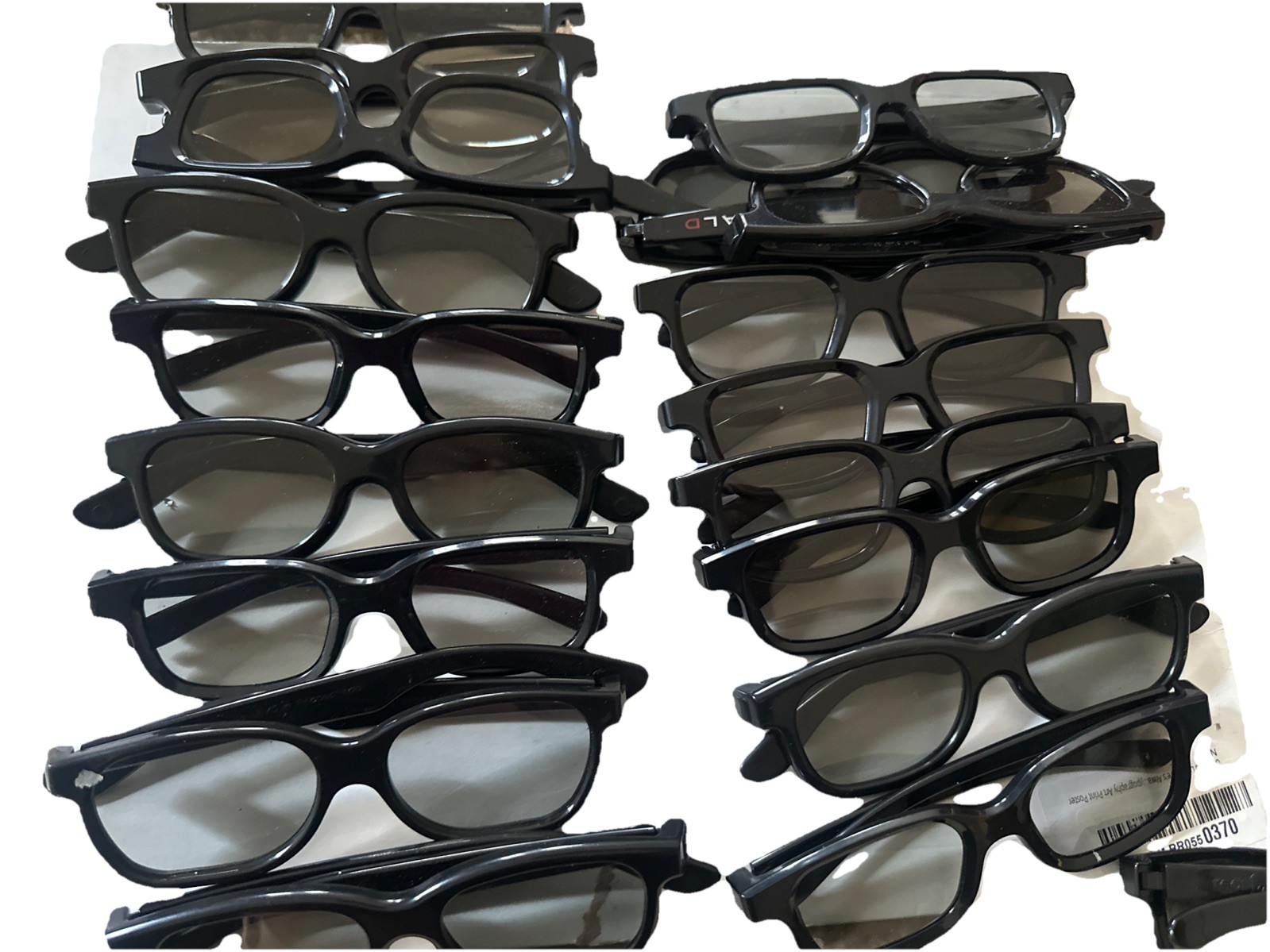 3D MOVIE THEATER GLASSES BLACK COLOR LOT OF 25