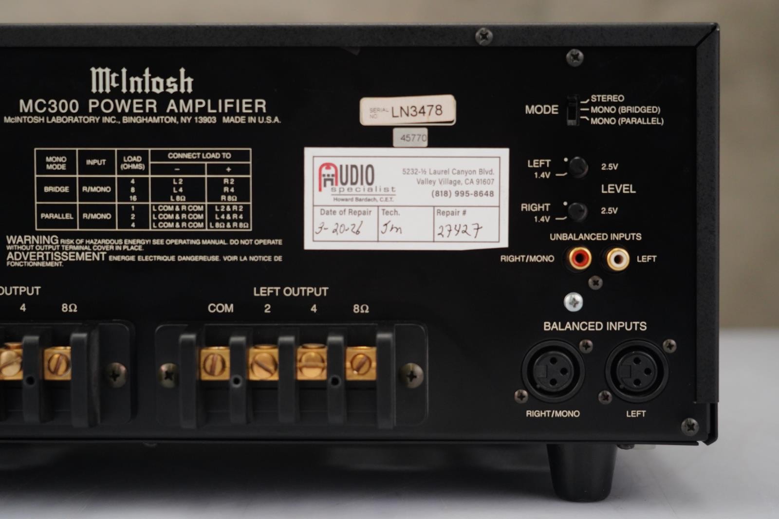 McIntosh MC300 Solid State 300W Power Amplifier Serviced #48192