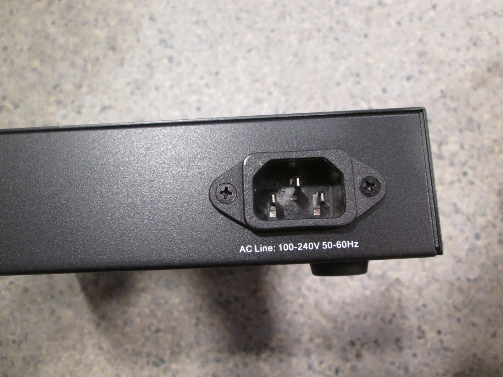 Adtran 17101561pf2 Netvanta 1560-08-65W Switch