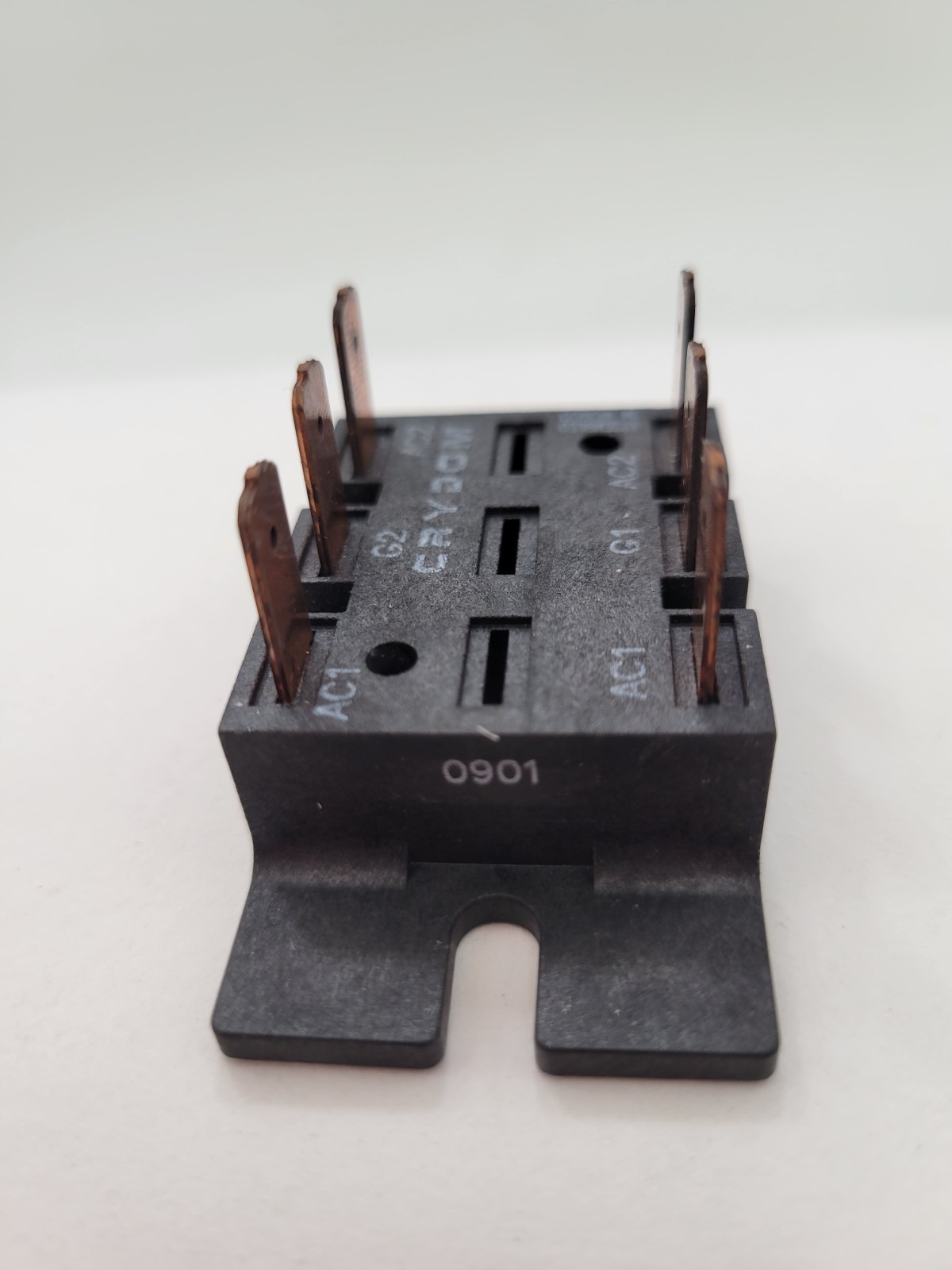 Crydom B552-2T Solid State Relay Power Module Screw Mount 25 Amp B-2T Series