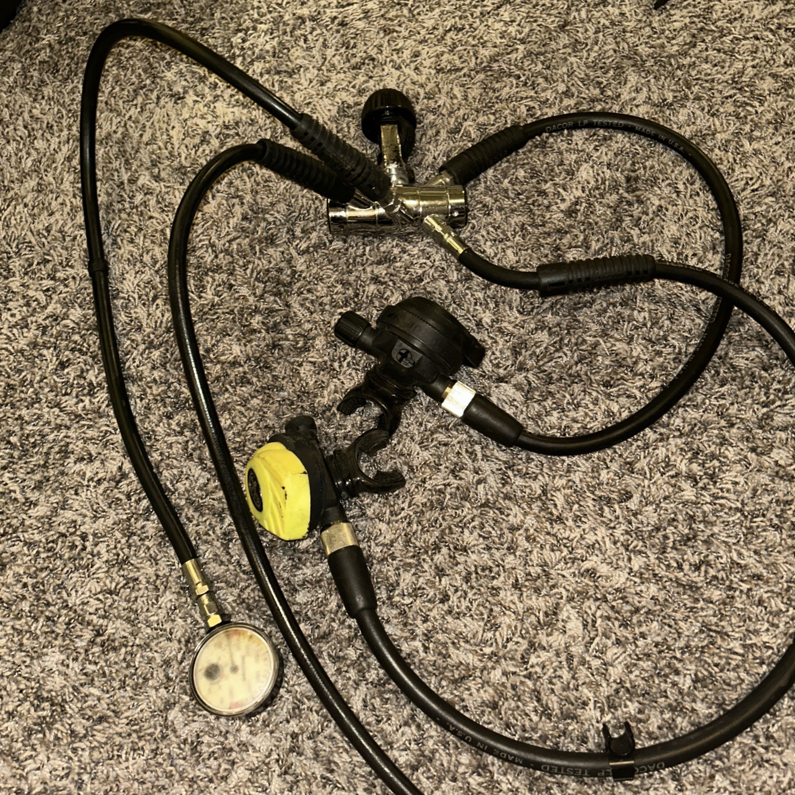 Scuba Diving  Lot Dacor Regulators Guages Octopus Untested
