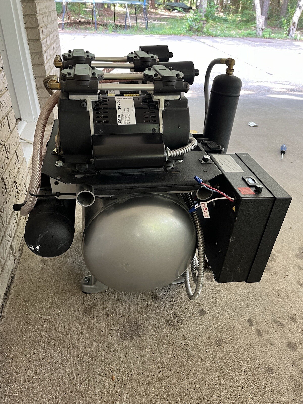 Dental Dentistry Midmark Oil Less Air Compressor P21