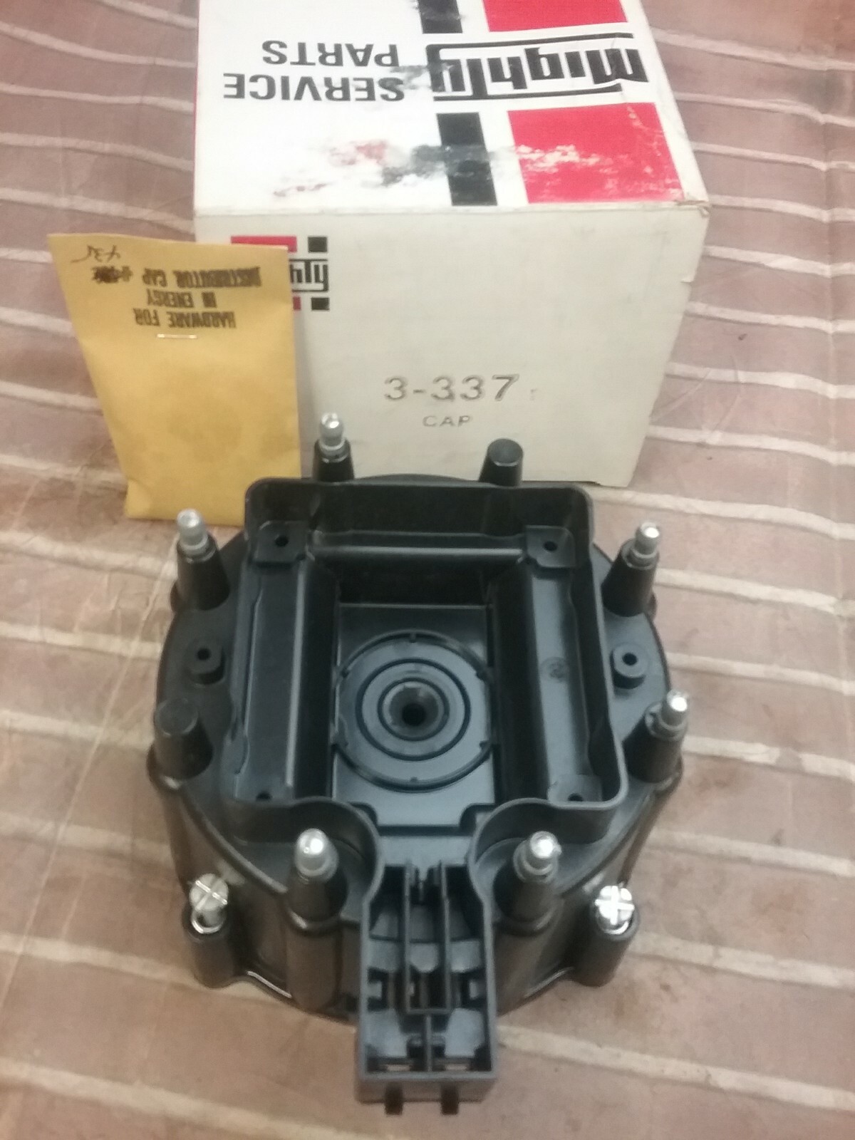Mighty Distributor Cap Part No 3-337